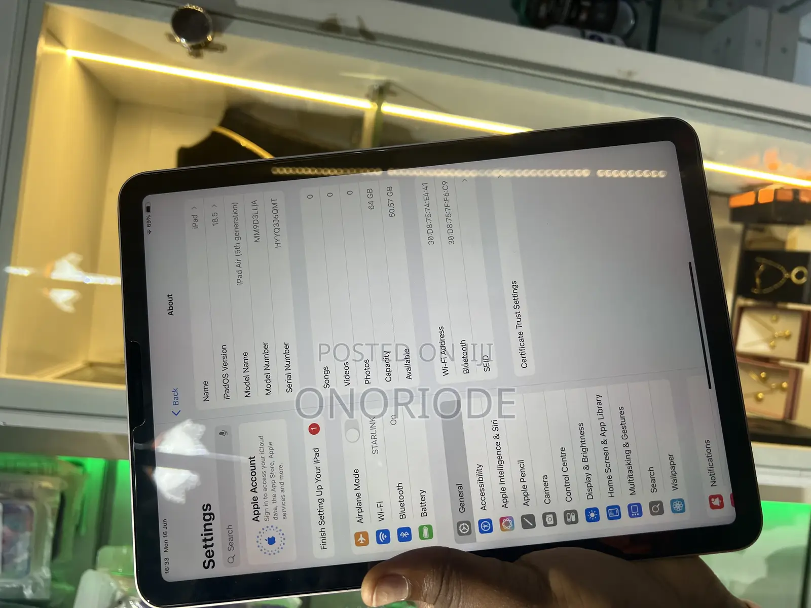 Apple iPad 5 (2022) 64 GB
