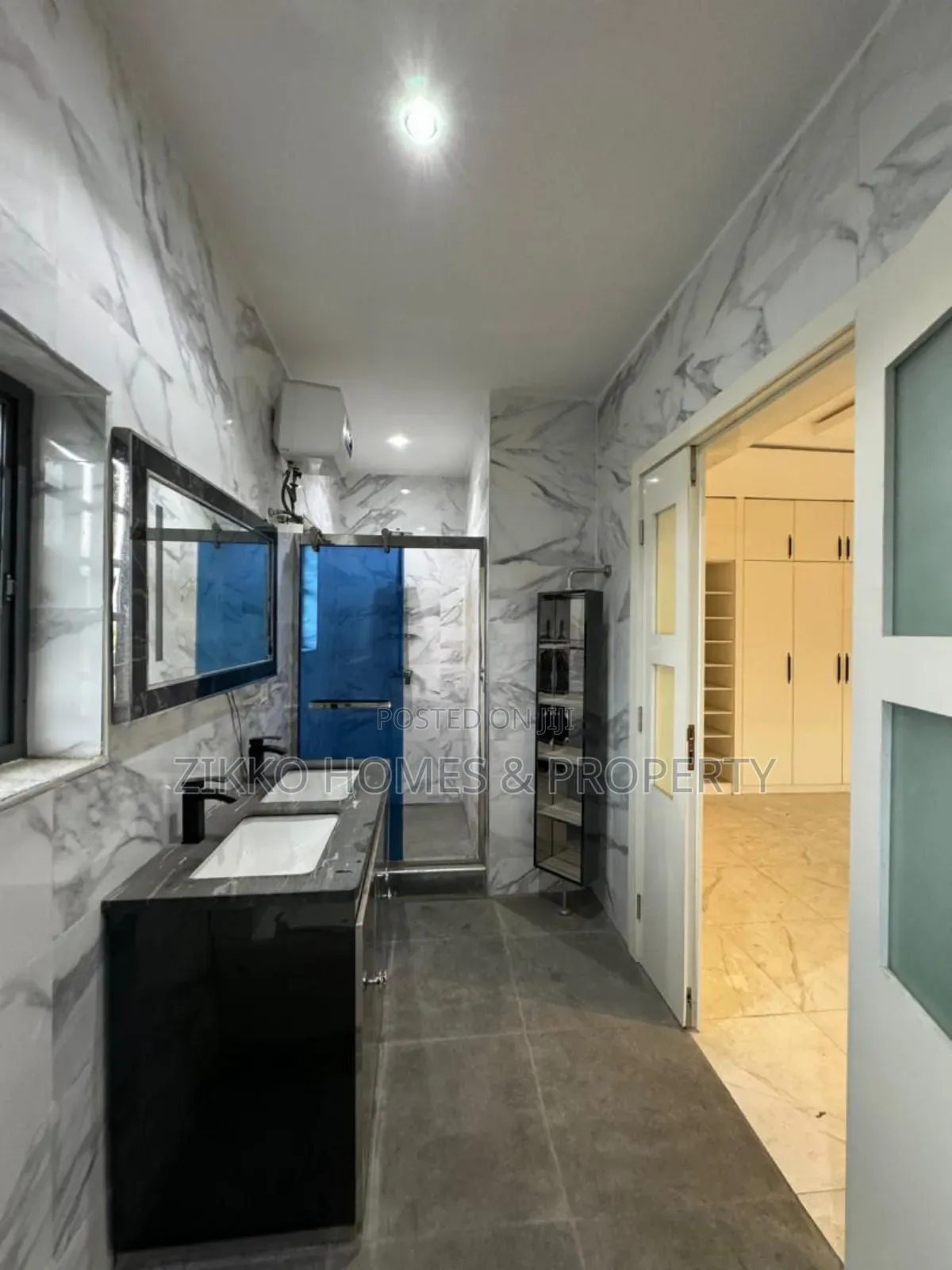 5bdrm Duplex in Lekki for sale