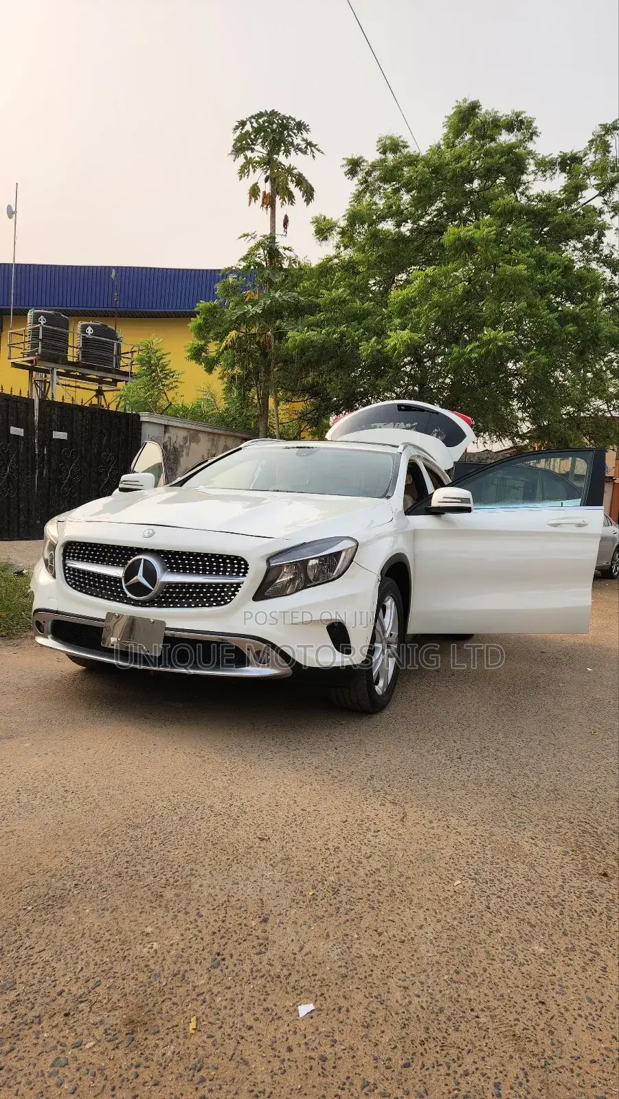 Mercedes-Benz GLA 250 2015 White