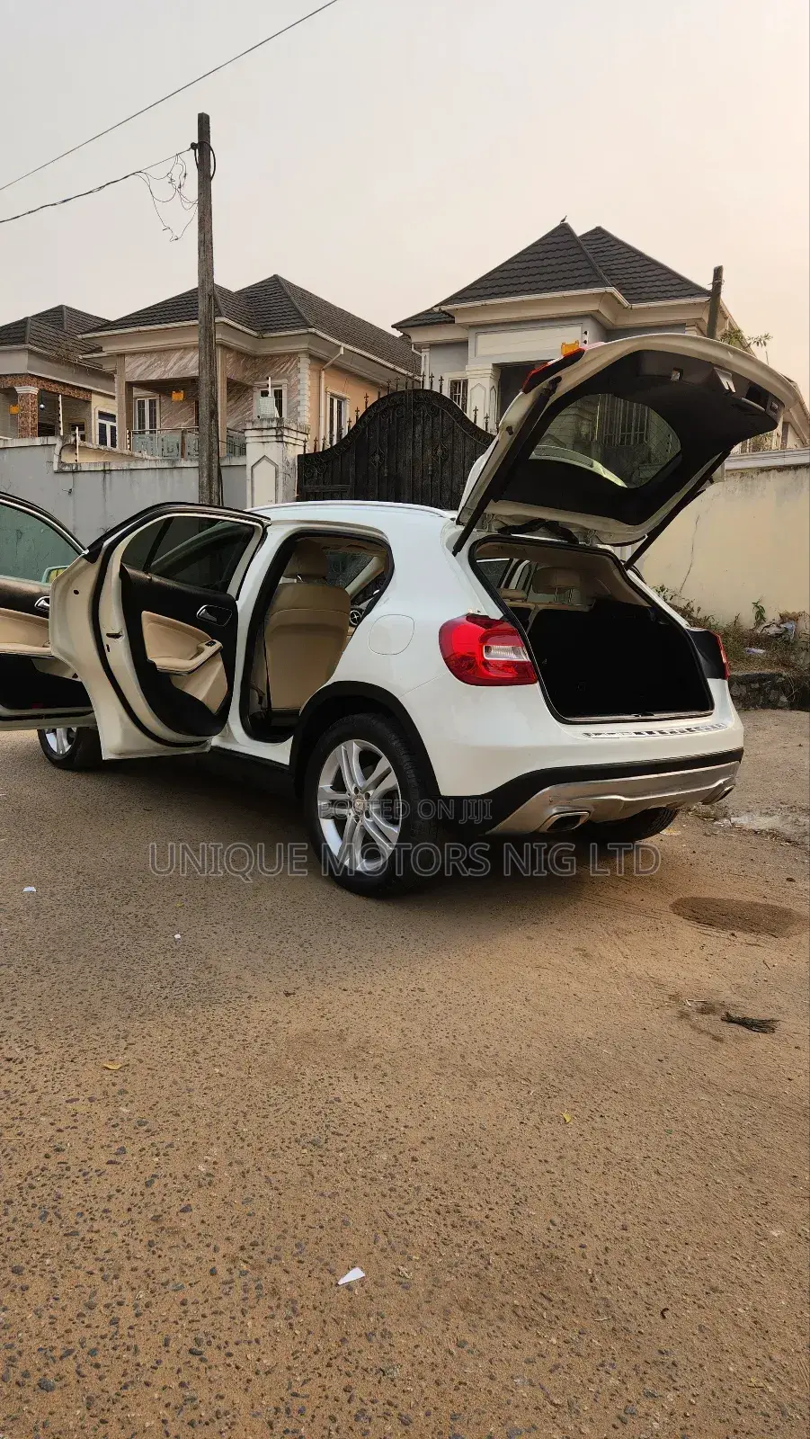 Mercedes-Benz GLA 250 2015 White