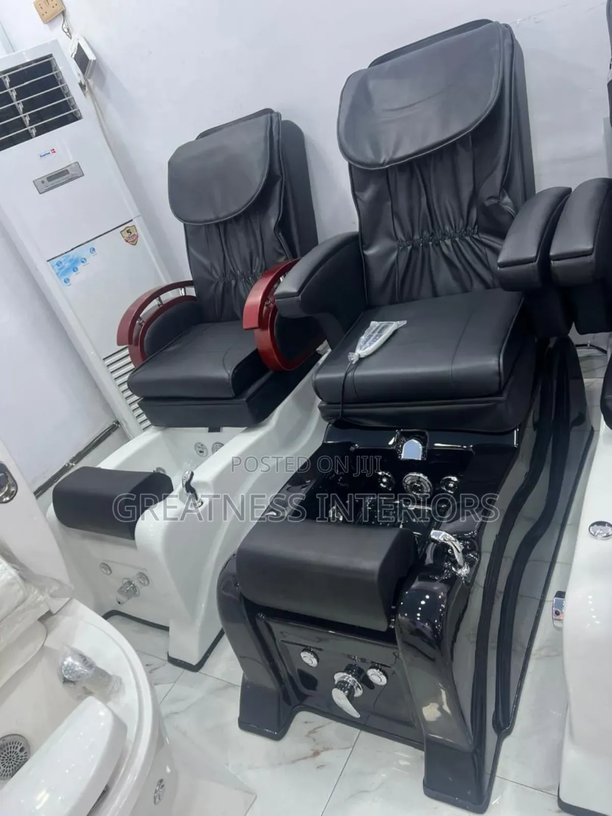 Top Notch Pedicure/Manicure Massage Chair