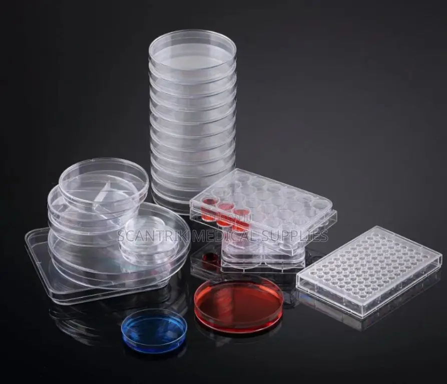 Carton of Culture Plates