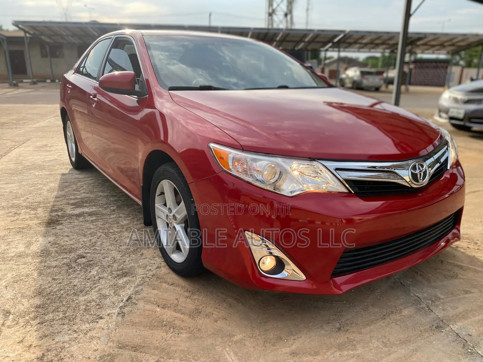 Toyota Camry LE 4dr Sedan (2.5L 4cyl 6A) 2014 Red
