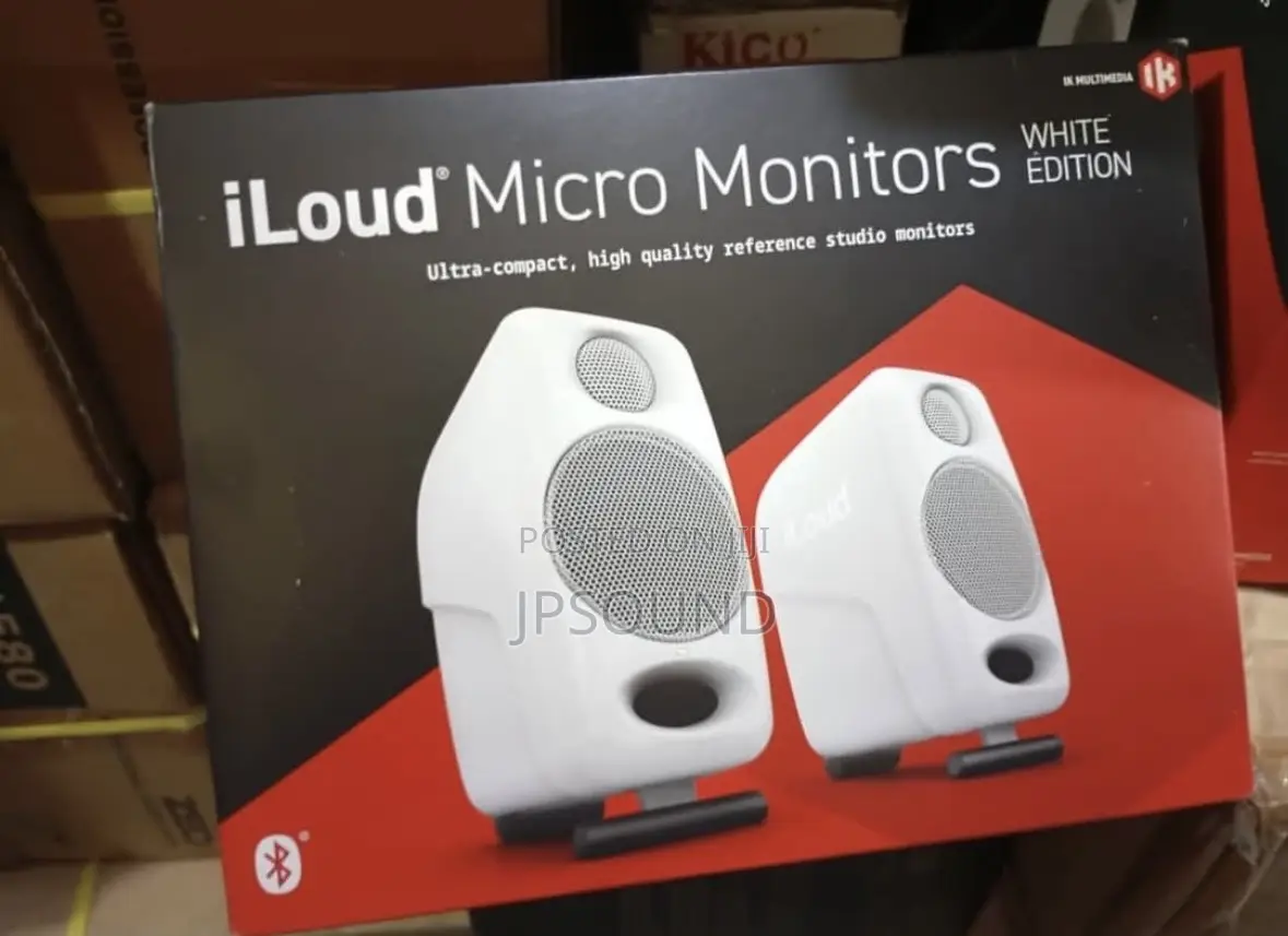Iloud Monitor Speakers