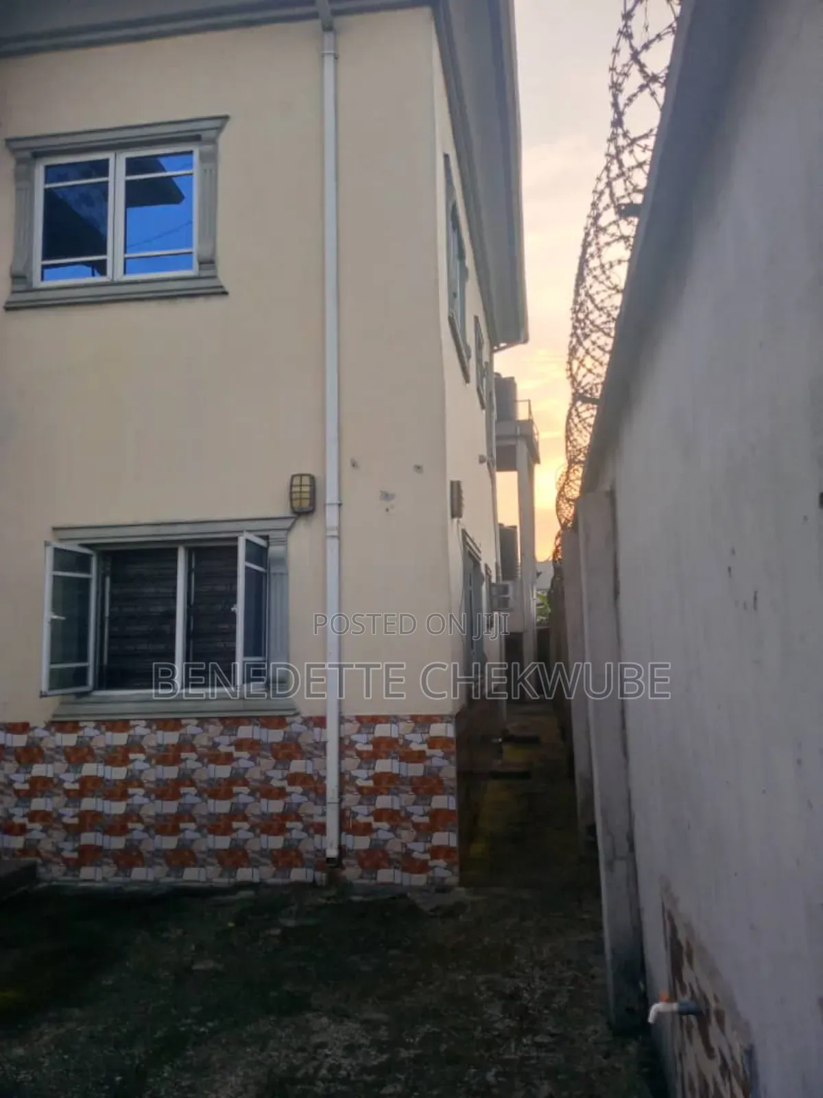 4bdrm Duplex in Oyibo, Port-Harcourt for sale