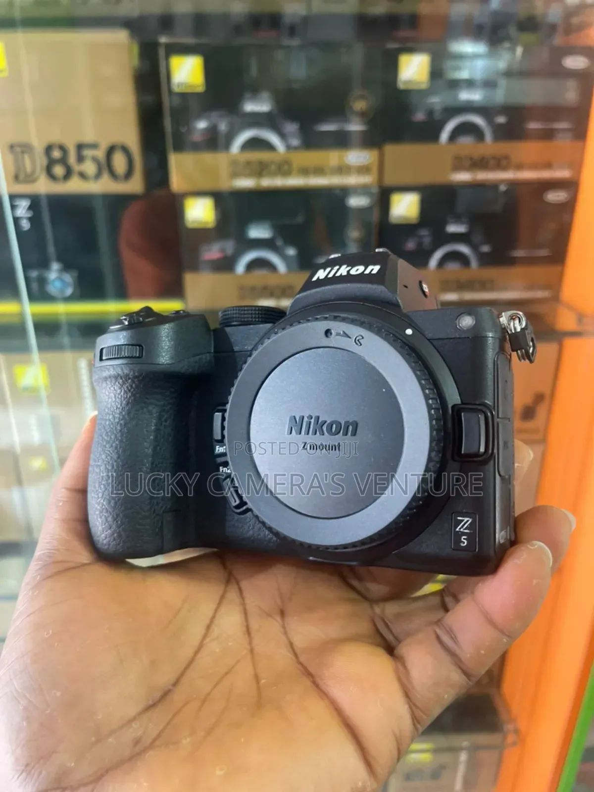 Nikon Z5 Only Body