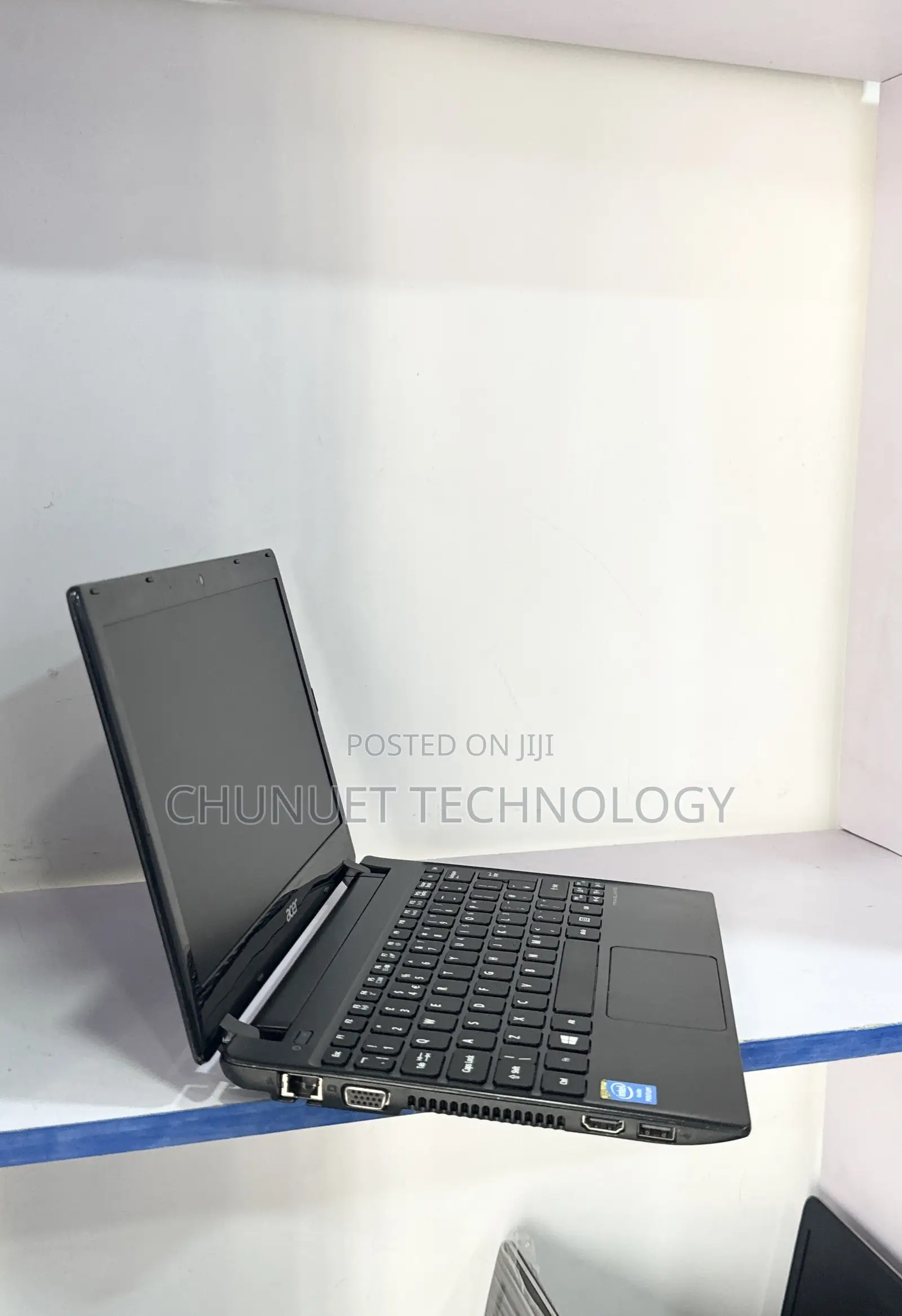 Laptop Acer TravelMate B113 4GB Intel Pentium HDD 320GB