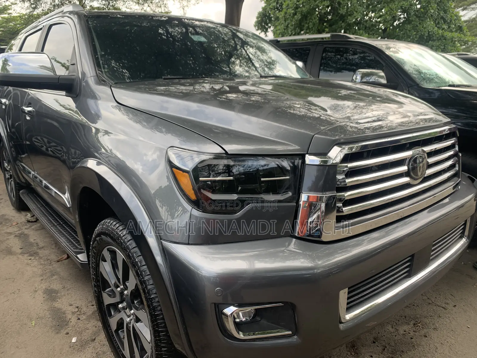 Toyota Sequoia Platinum 4x4 2019 Gray
