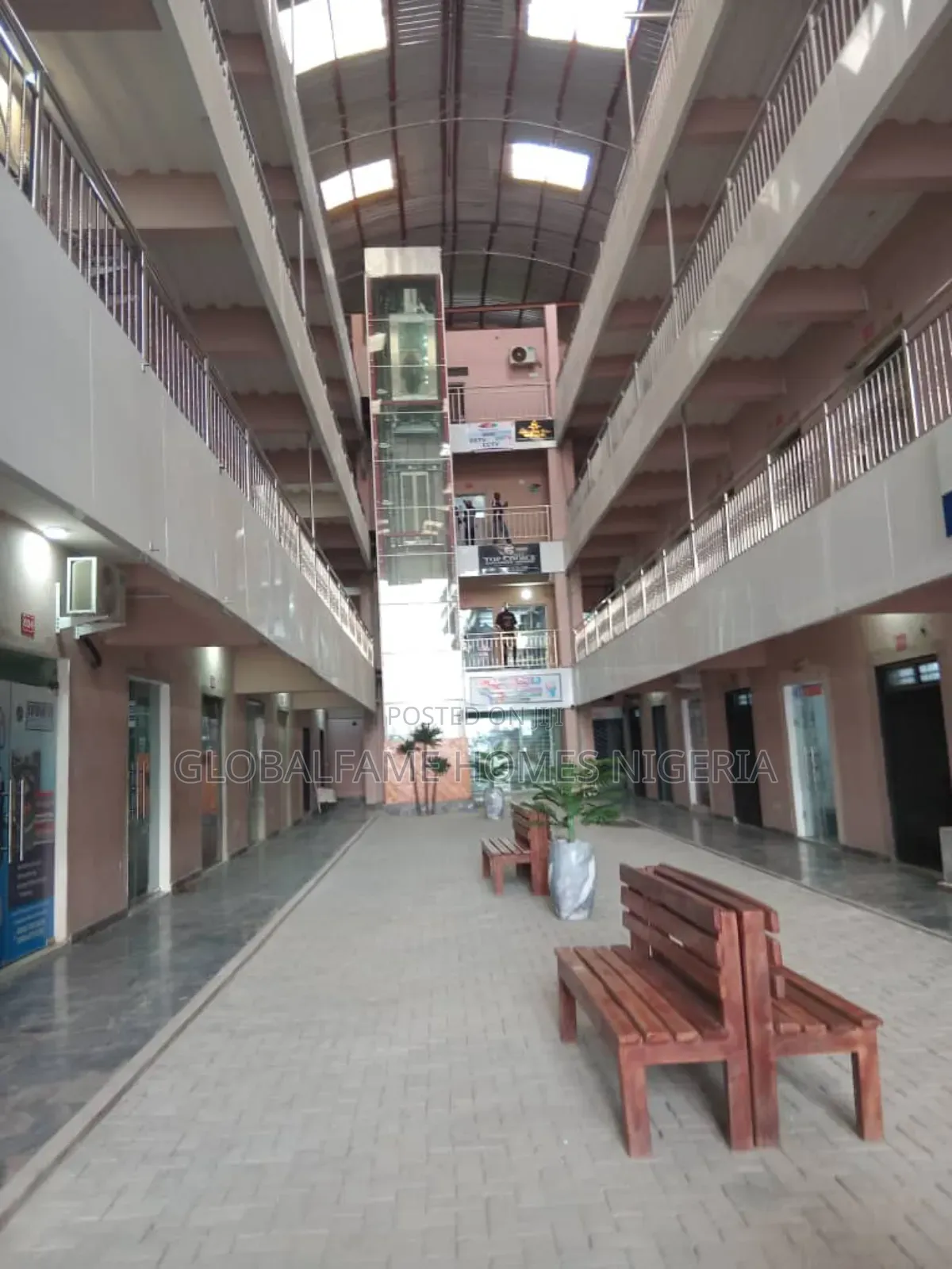 1bdrm House in Lakowe Facing Lekki for rent