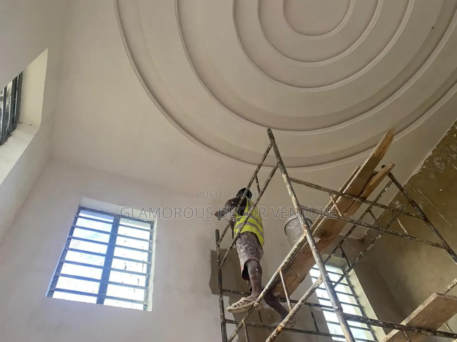 Proffesional House Paintings/ Wall Screeding