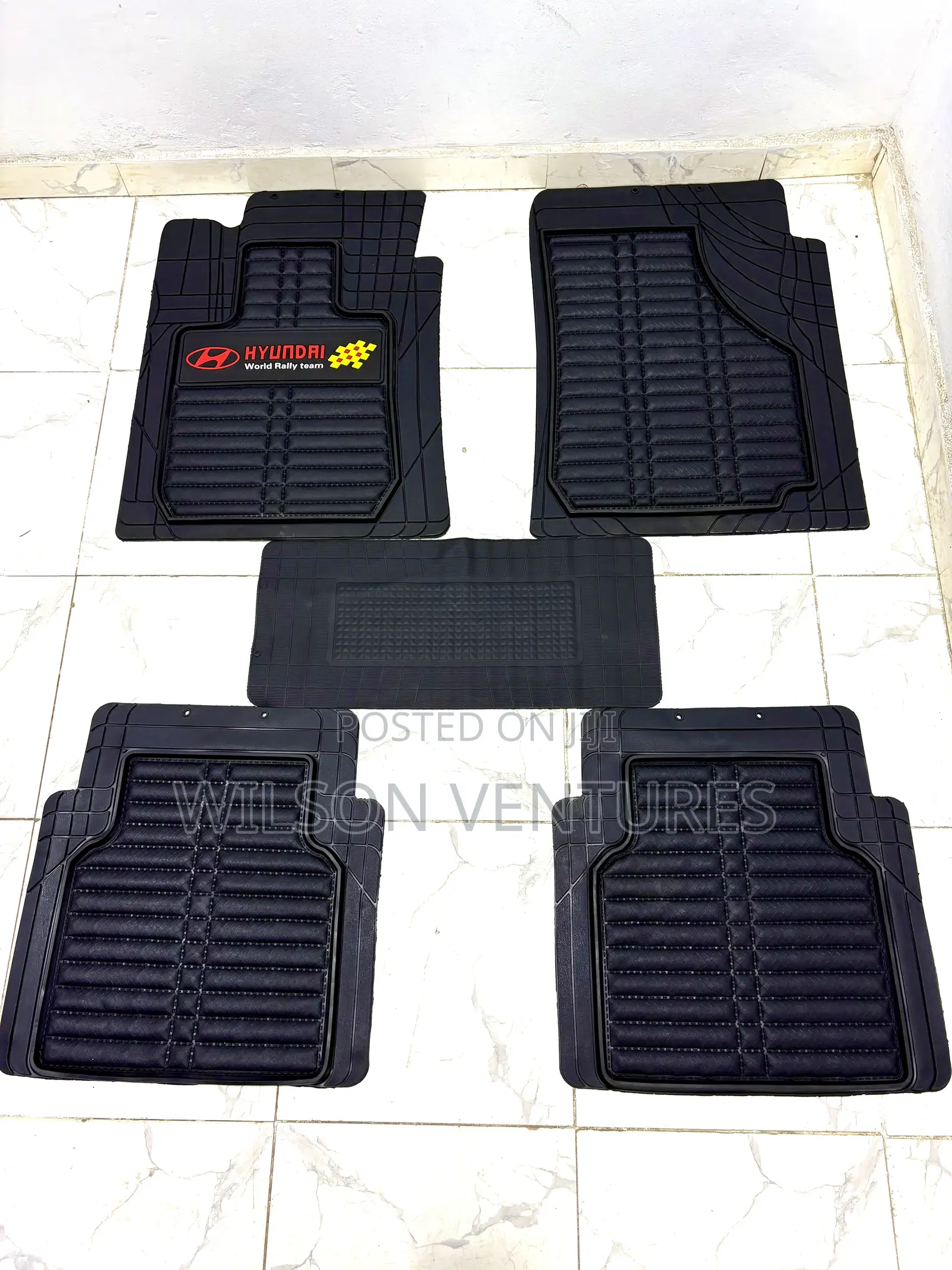 New Design 5 Seater Hyundai Rubber Foot Mat