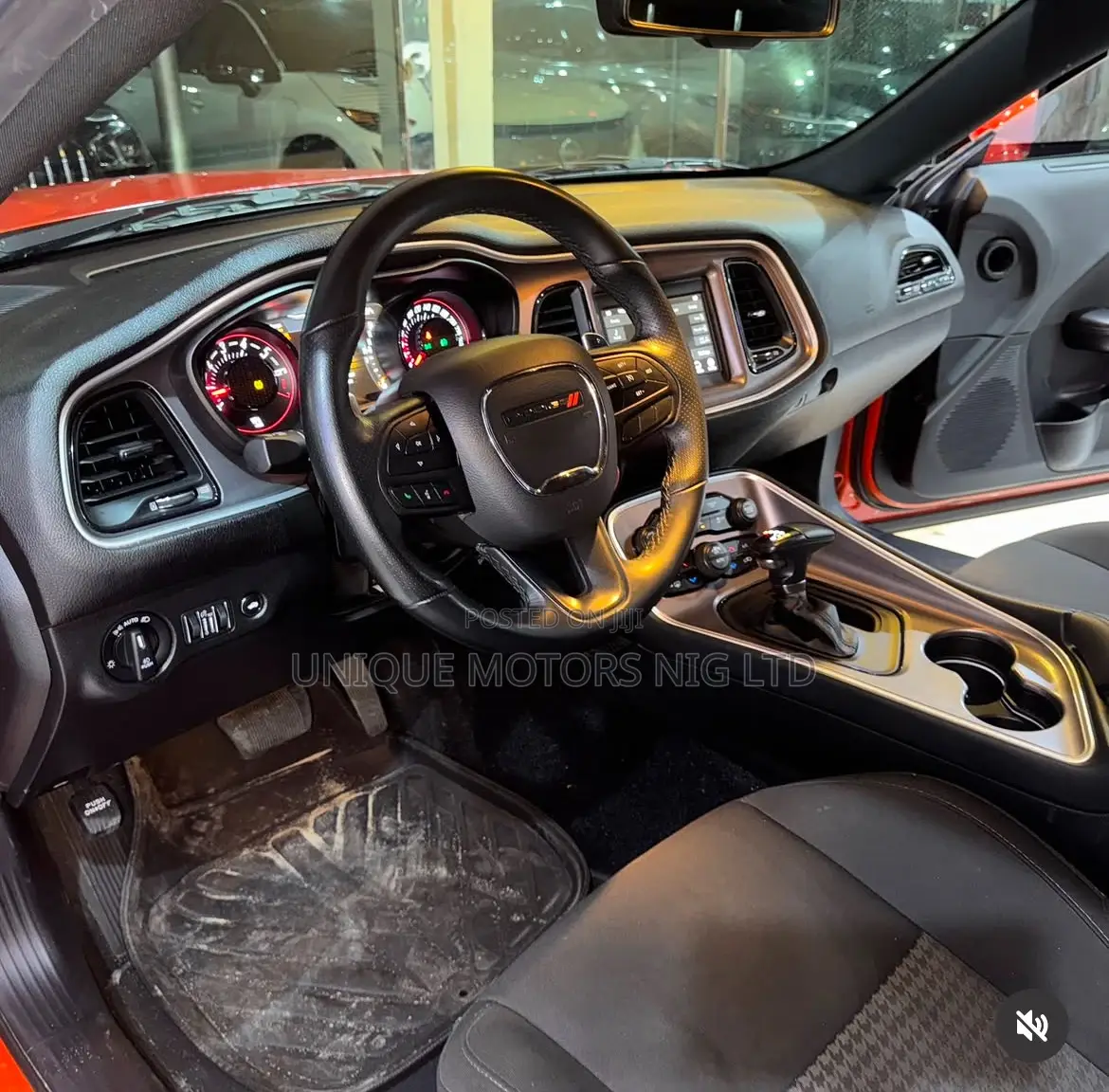 Dodge Challenger R/T 2022 Orange