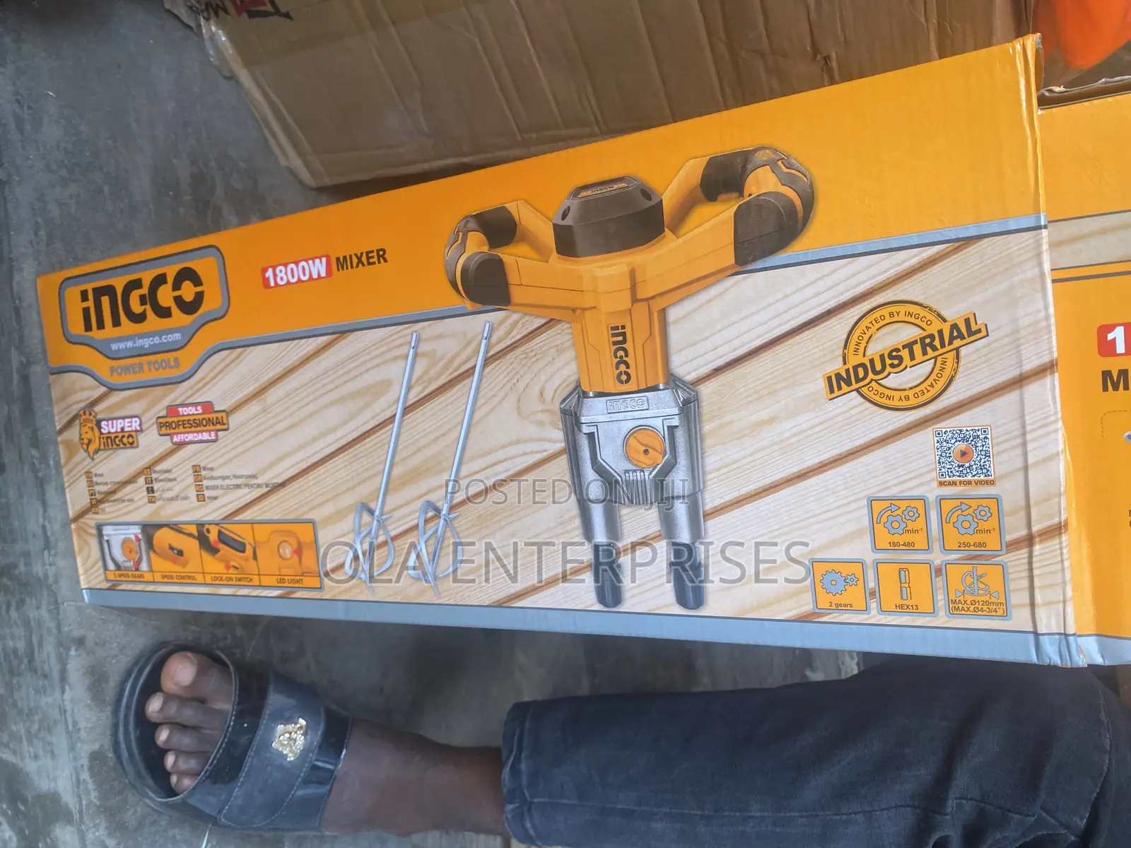 1800w Twin Rod Mixer