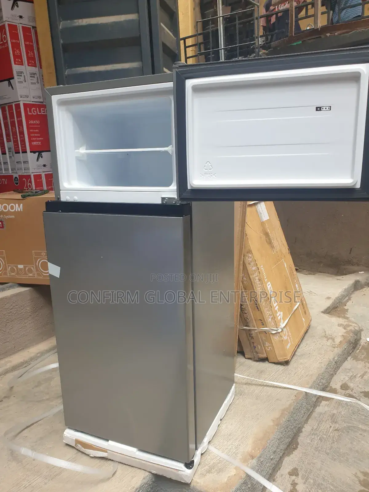 Hisense 124liter Top Freezer Refrigerator