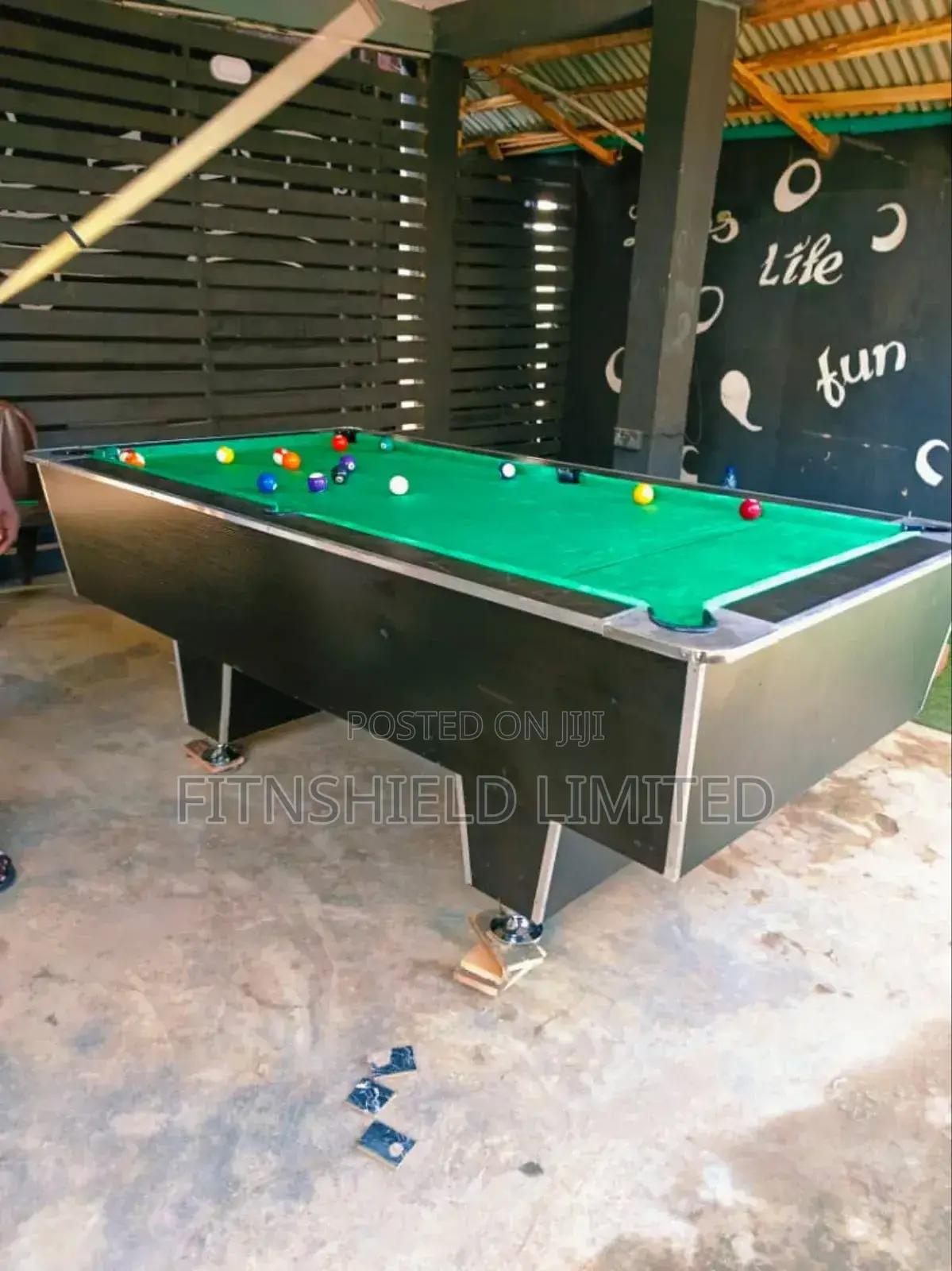 This 7ft Snooker Table Is All Set for Action