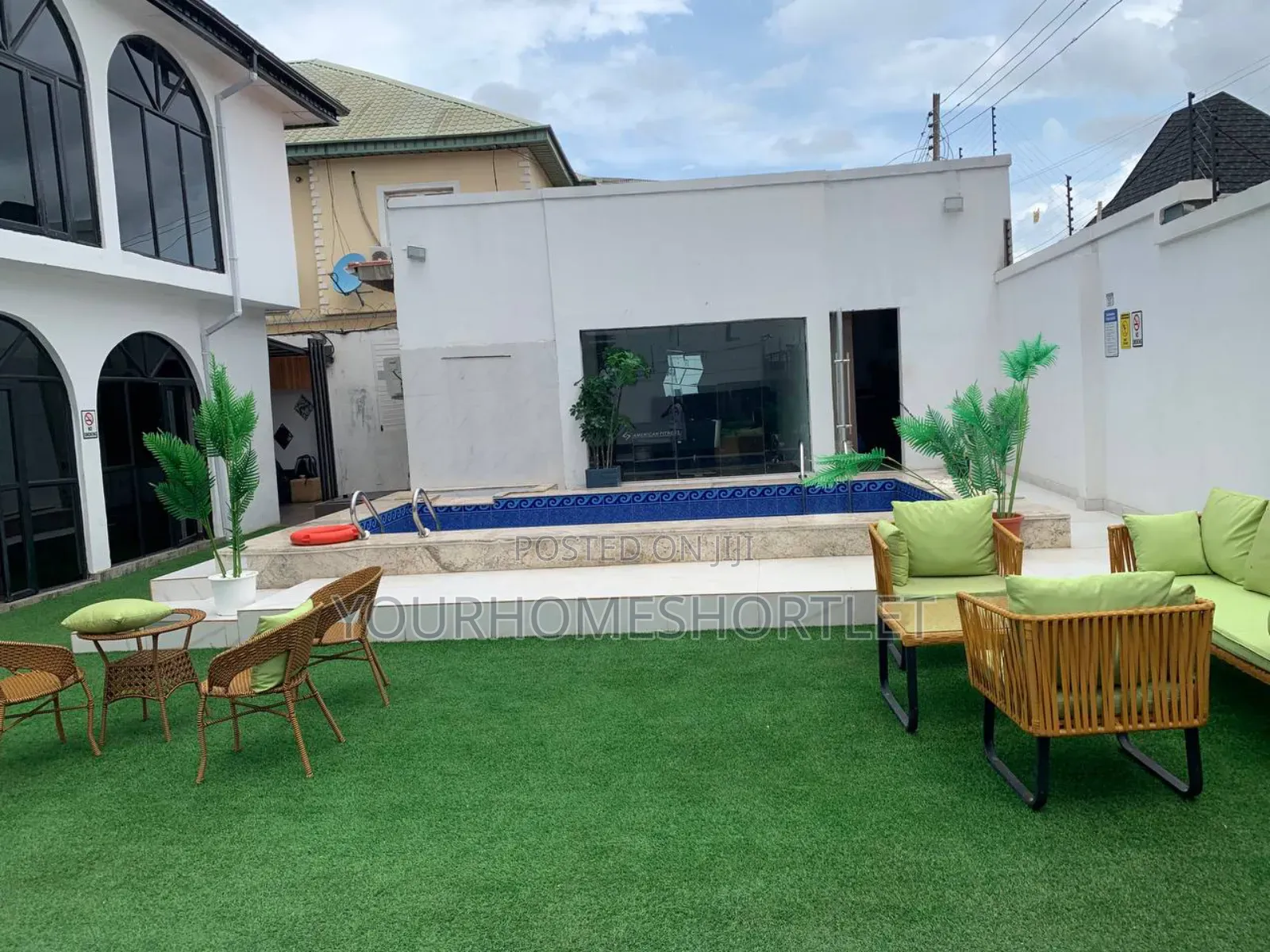 6 Bedrooms Self Compound Party House With Pool Dj
