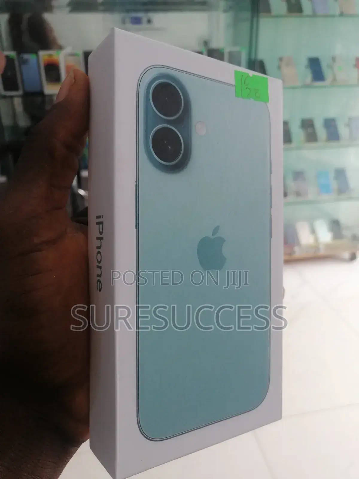 New Apple iPhone 16 128 GB Blue
