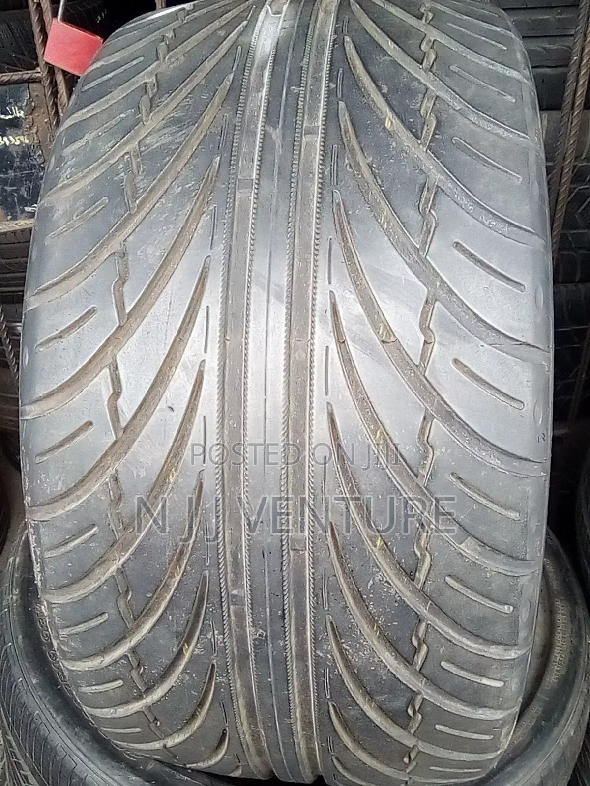 265 30 R19 and 255 30 R19.Piler Tukunbo