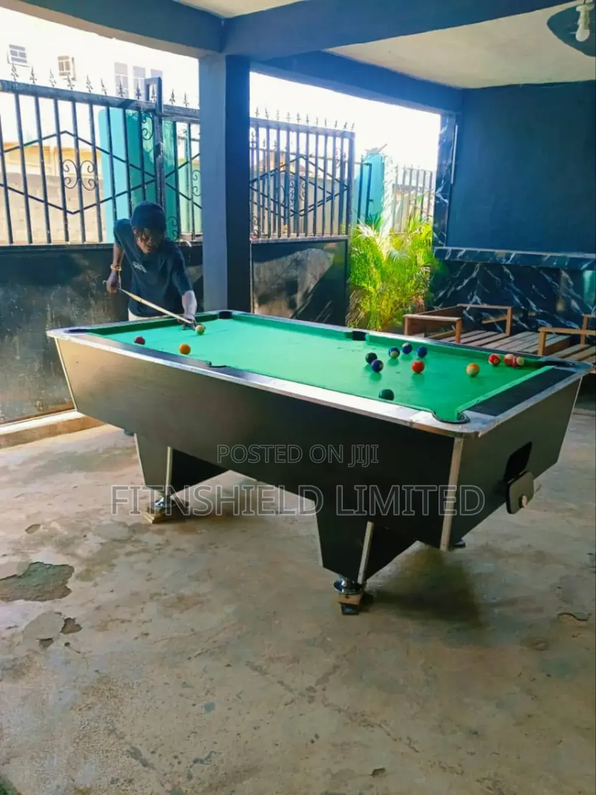 Snooker Fun on a Spacious 7ft Local Table
