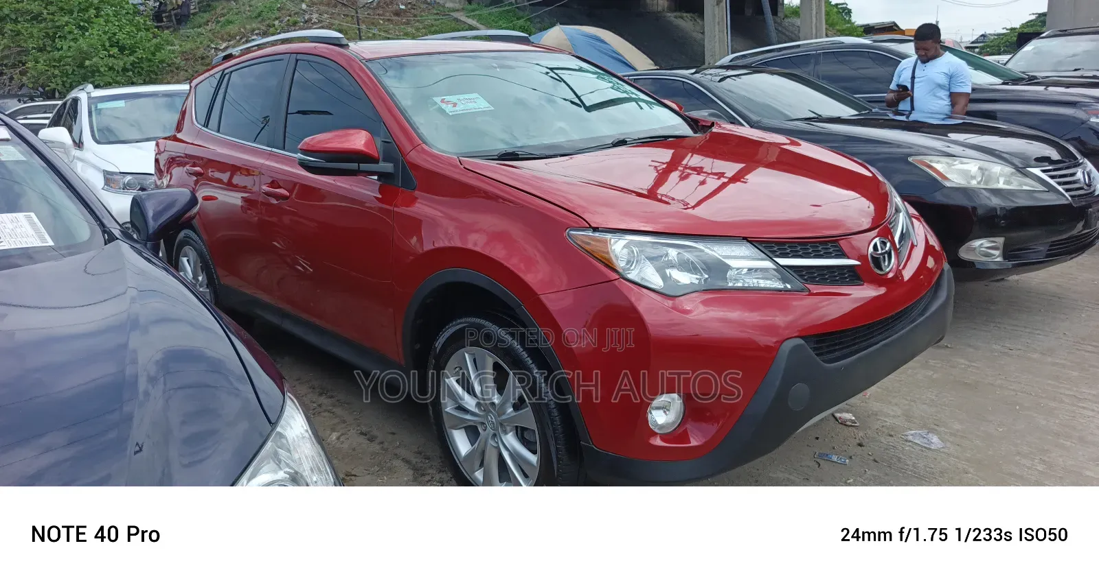 Toyota RAV4 2015 Red