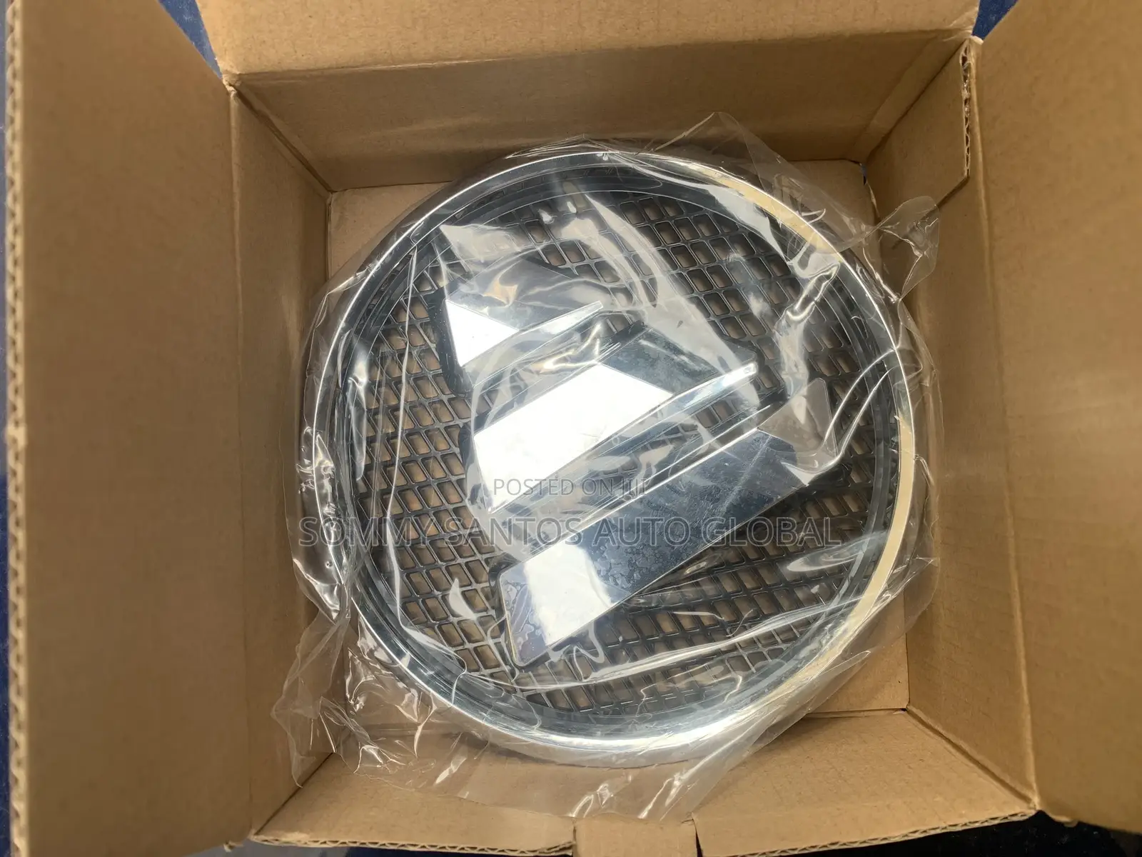 Front Grille Logo Foton Tunland Available