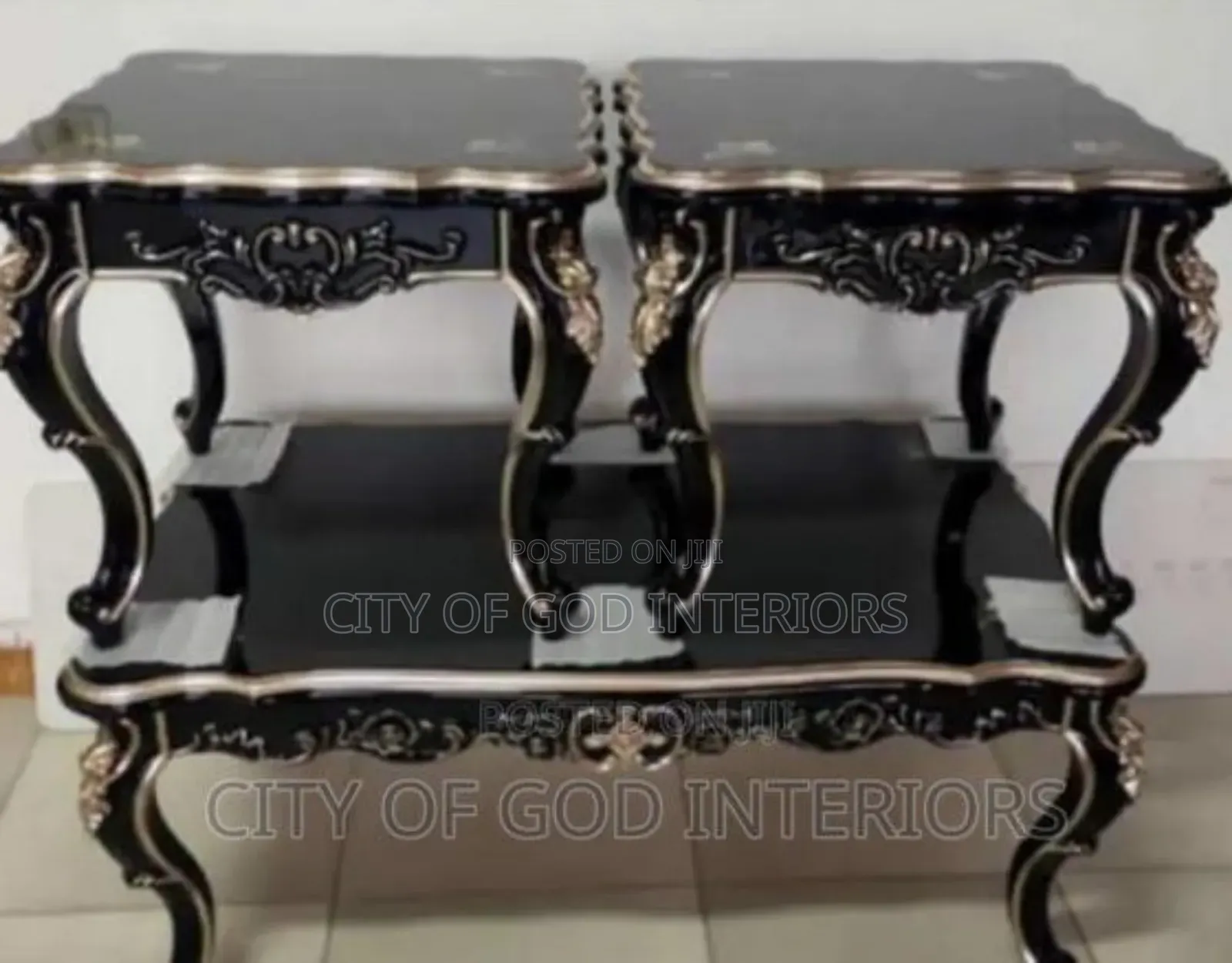 High Exclusive Imported Center Table Set