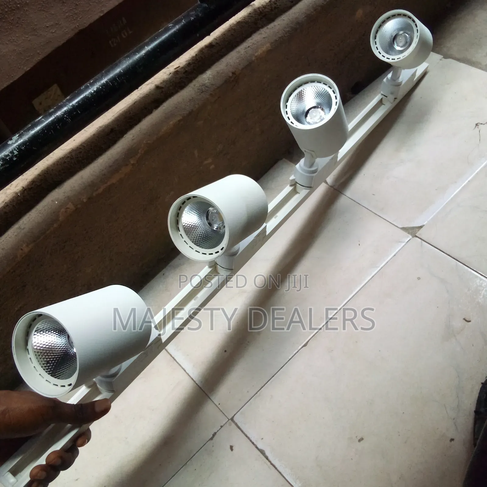 Track Light Led 4 Spot Light All in One 20watt Led Track