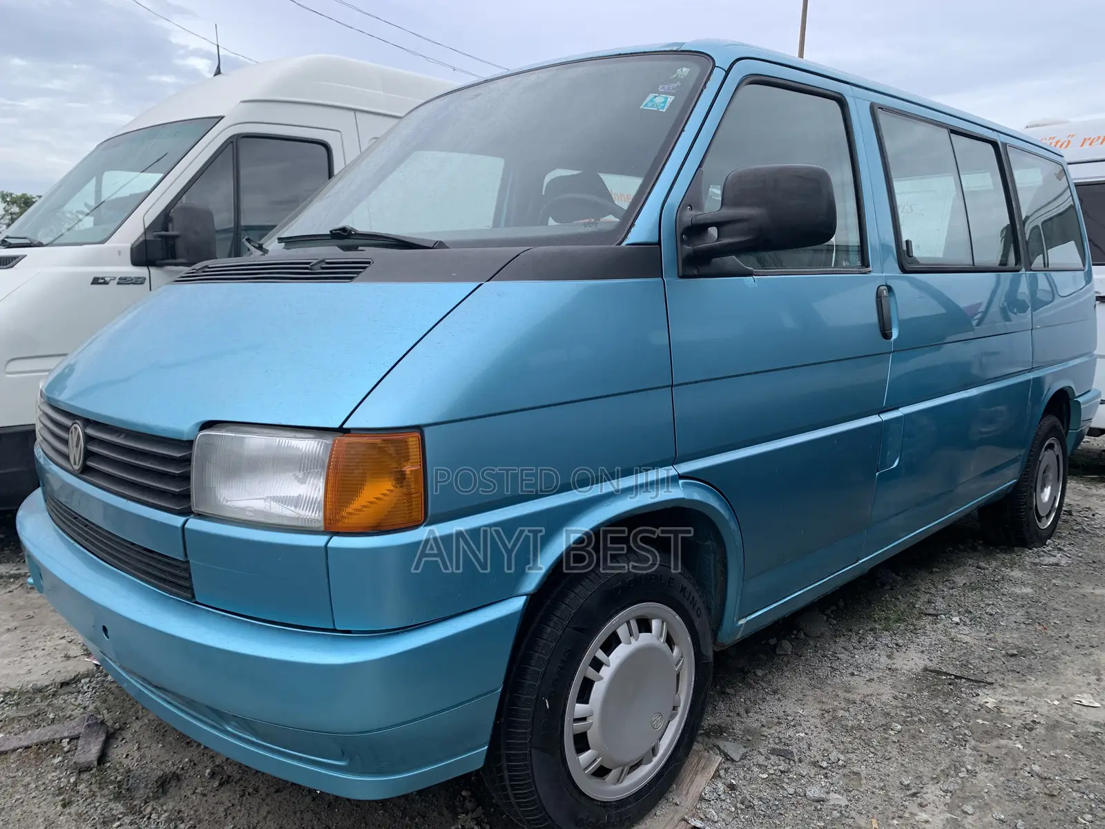 Volkswagen Transporter 2002 Blue
