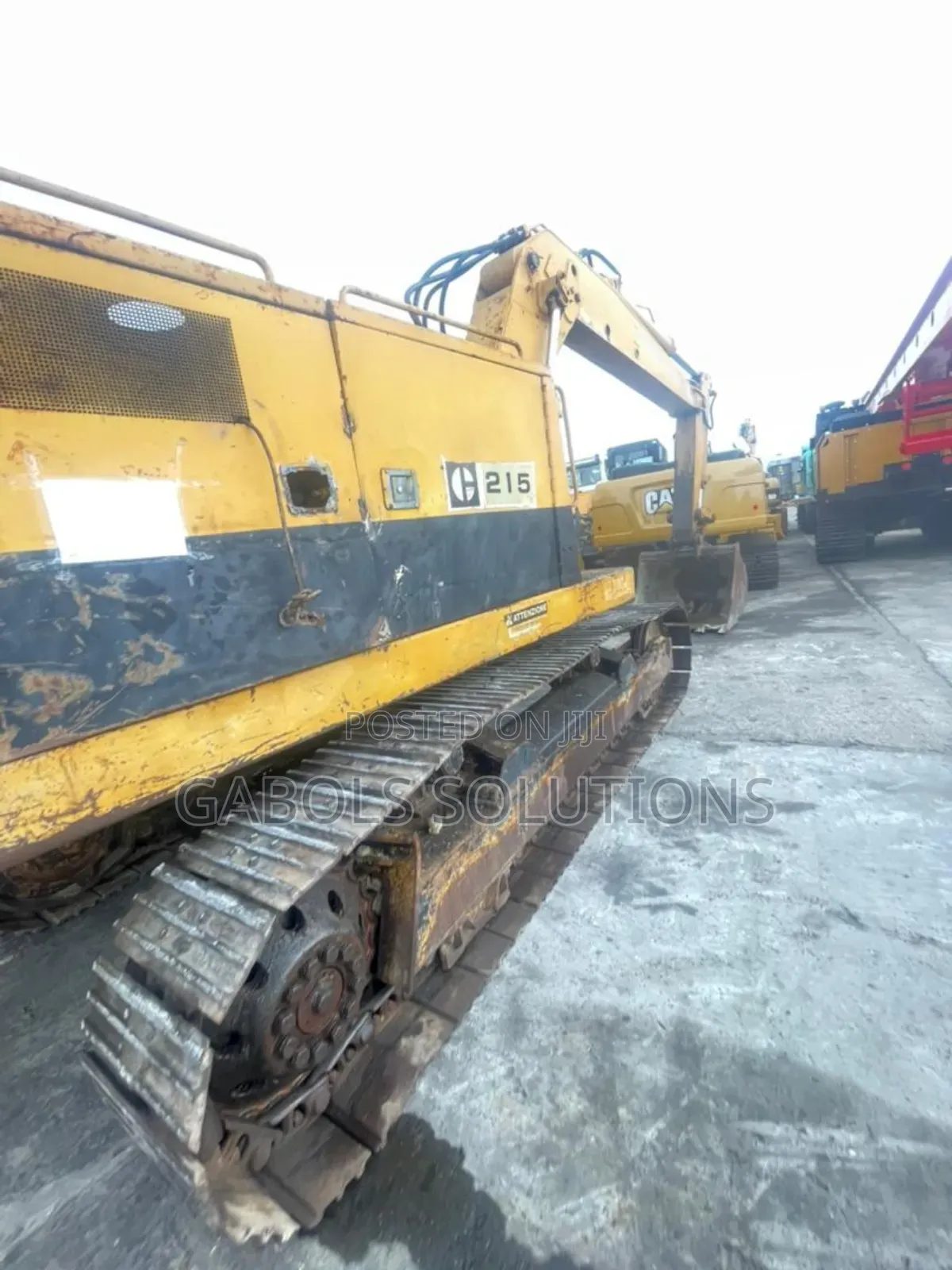 Tokunbo Caterpillar Excavator 215 for Hire