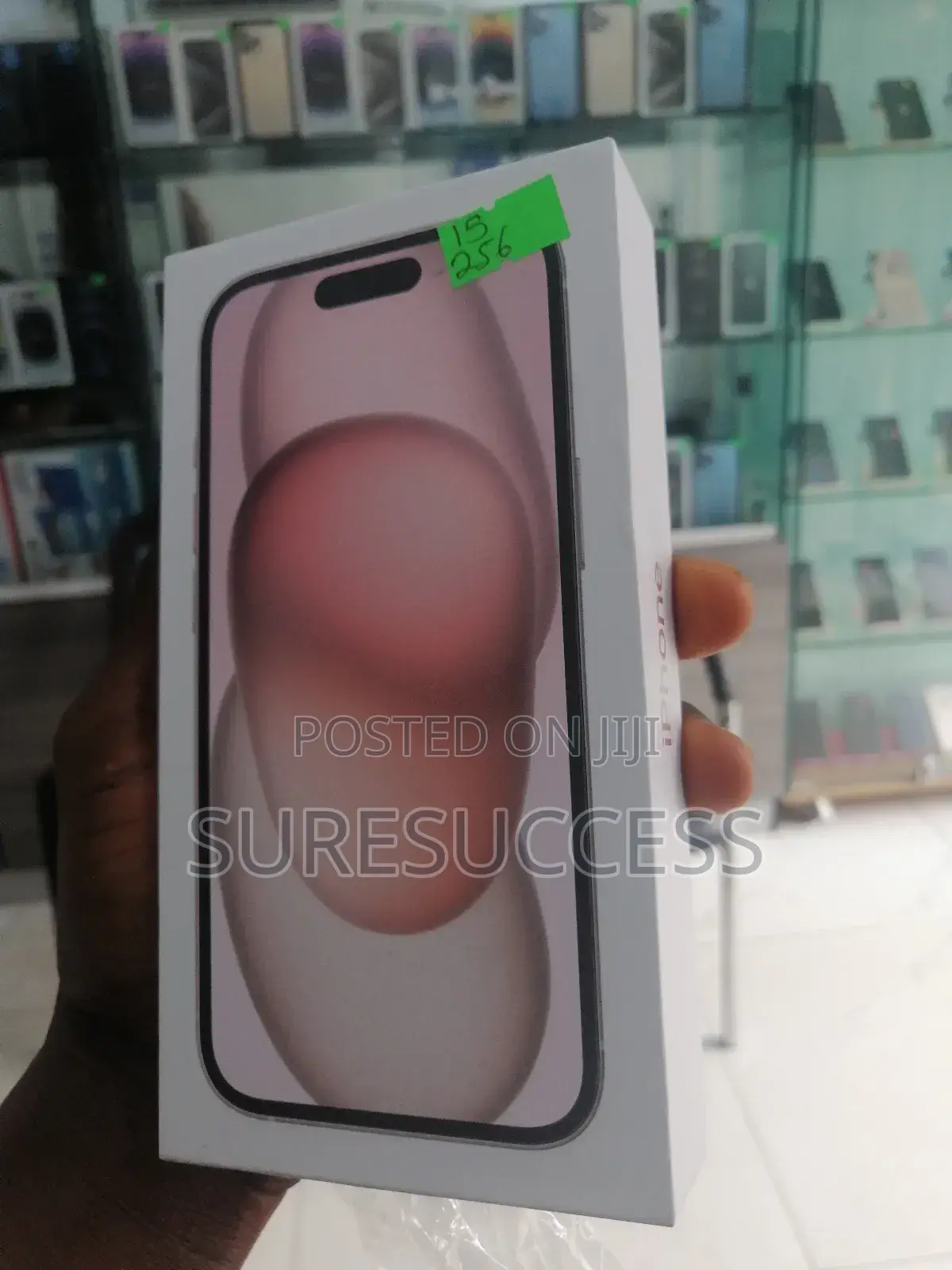 New Apple iPhone 15 256 GB Pink