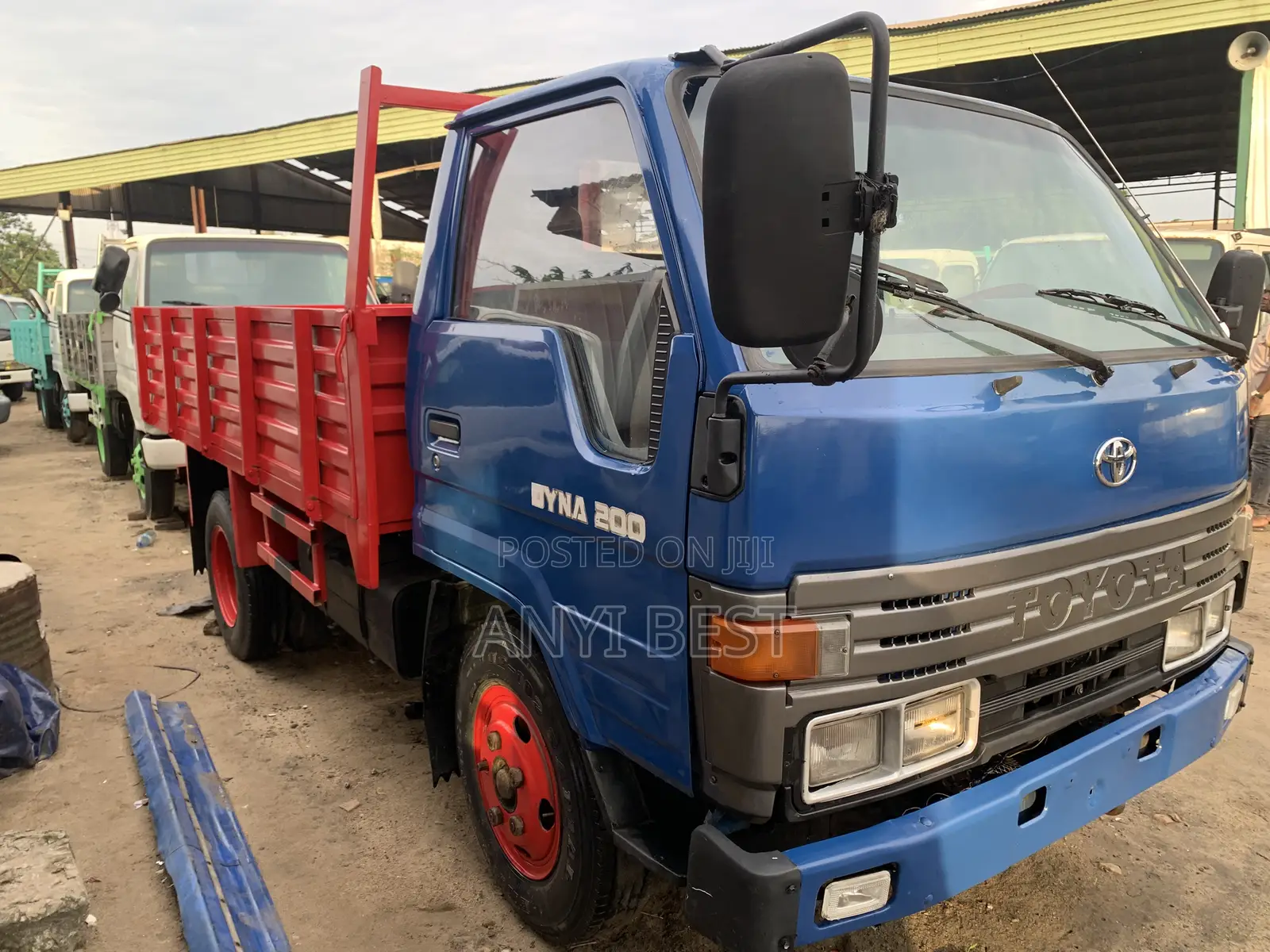 Toyota Dyna 200