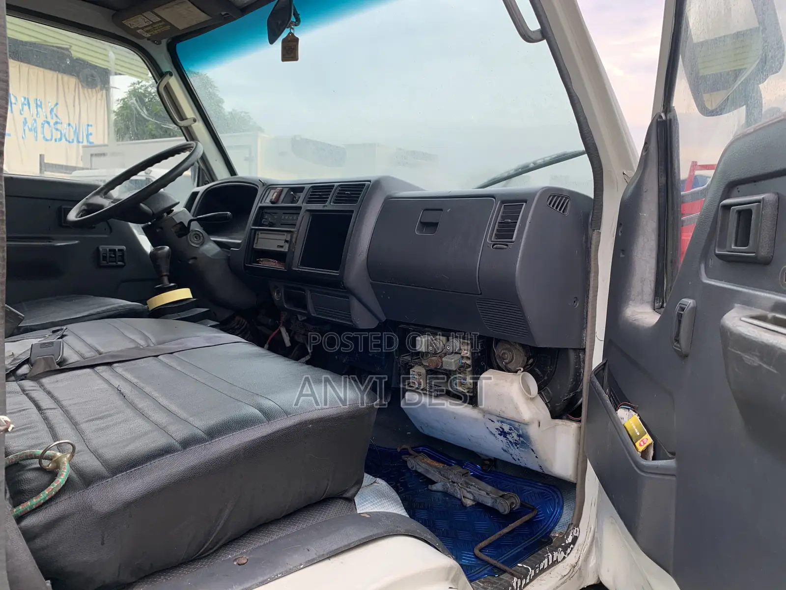 Toyota Dyna 200