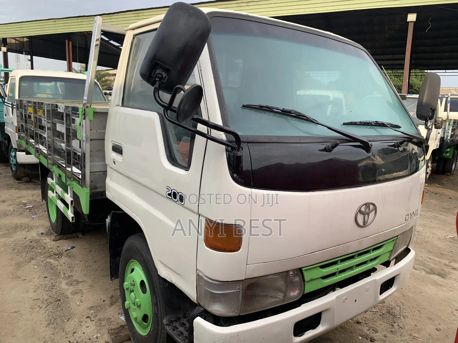 Toyota Dyna 200