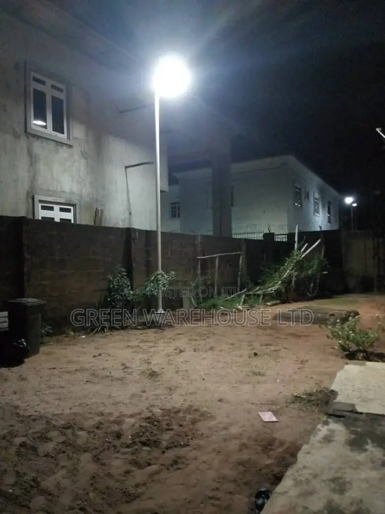 Original 100w All-in-One Solar Street Light