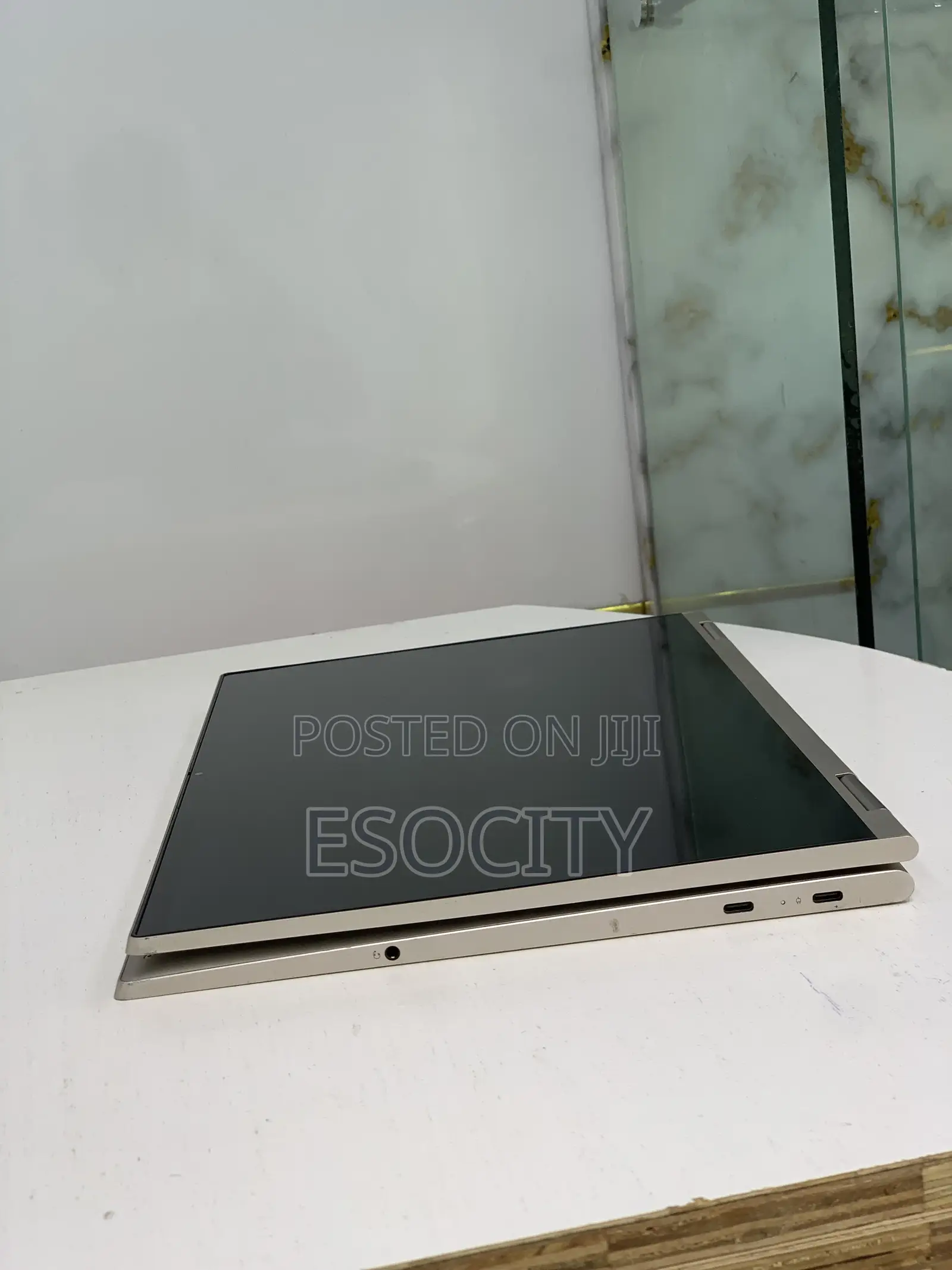 Laptop Lenovo Yoga C740 16GB Intel Core I5 SSD 512GB