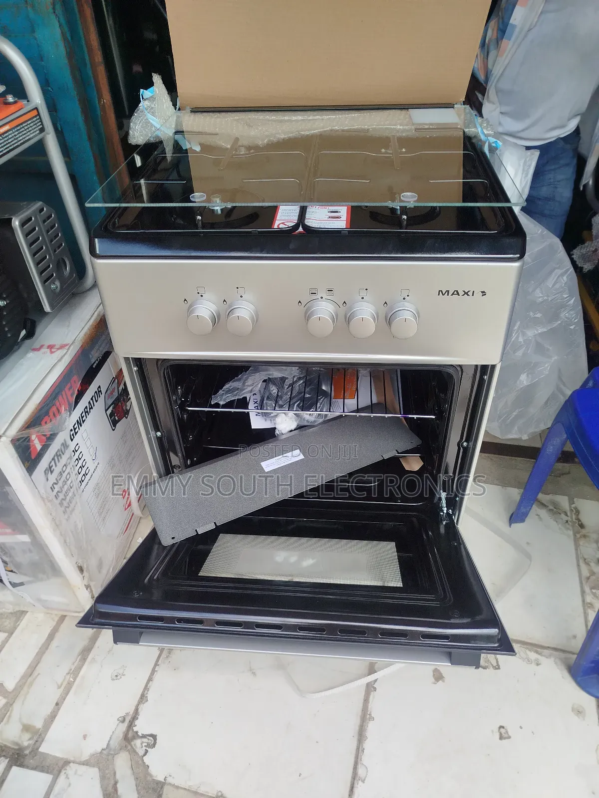 Maxi 4 Burner 60 by 60 All Gas Cooker