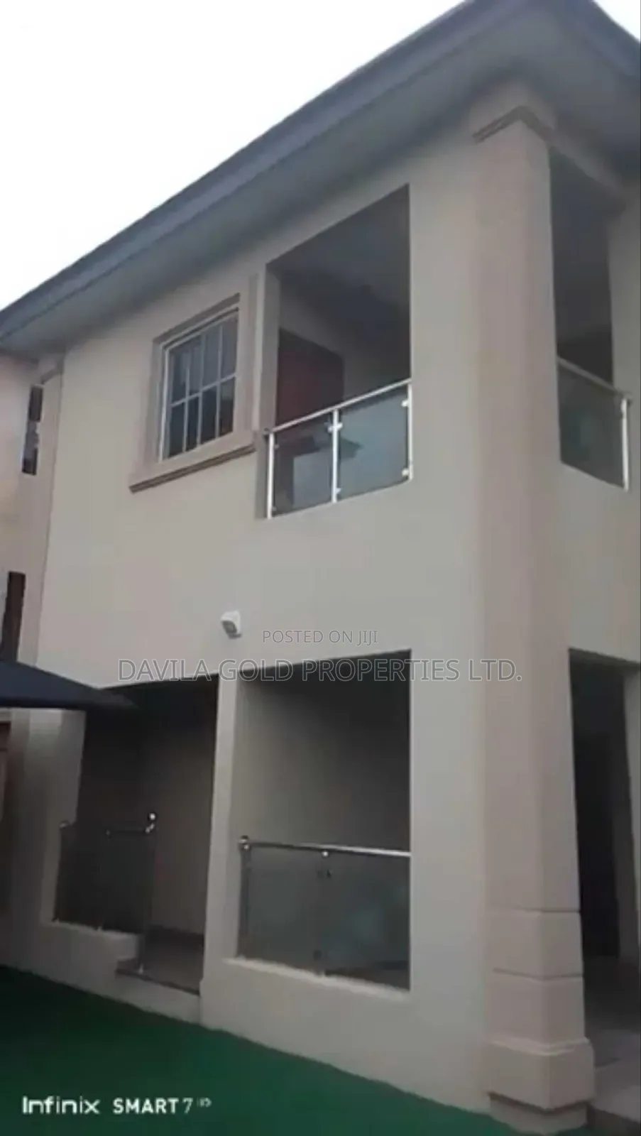16bdrm Block of Flats in Benin City for sale