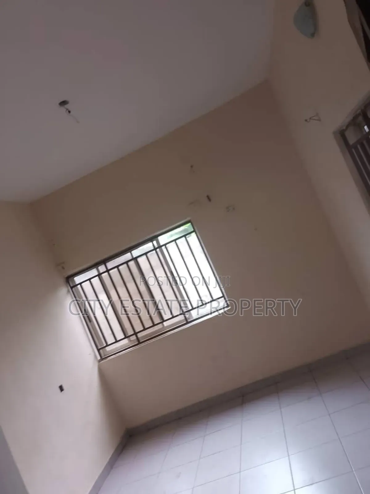 1bdrm Block of Flats in City Estate, Port-Harcourt for rent