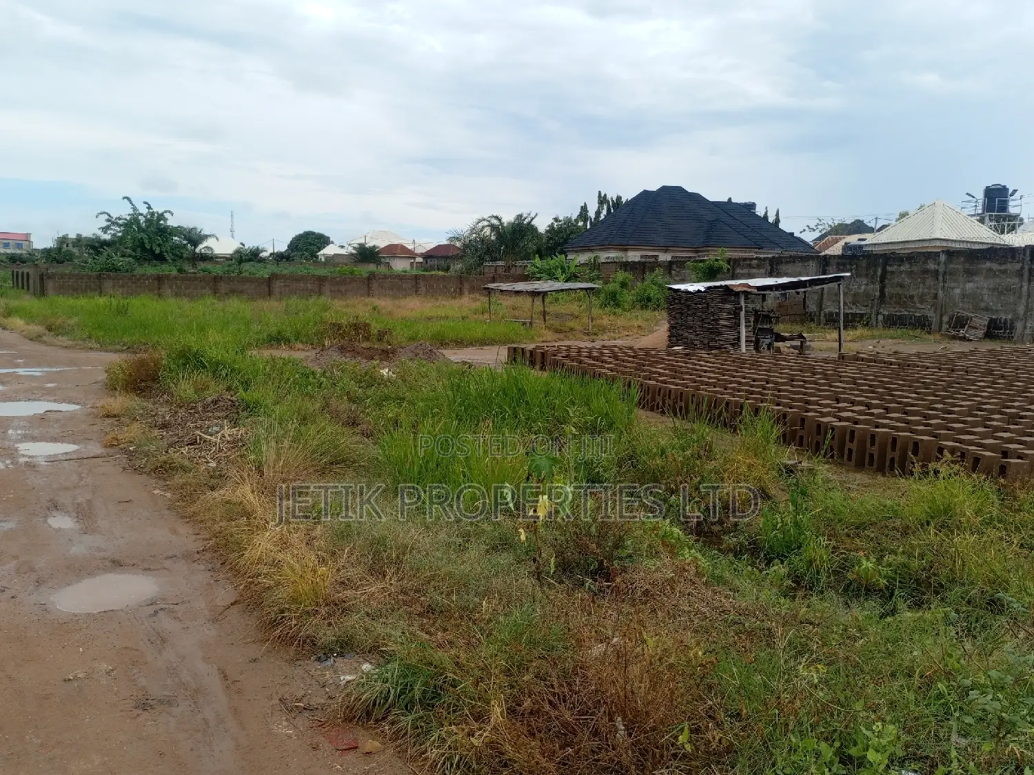 A Commercial Plot of Land for Sale in Makurdi
