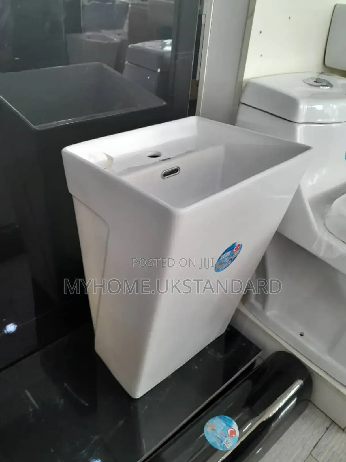 Quality Free Standing Wash Hand Basin