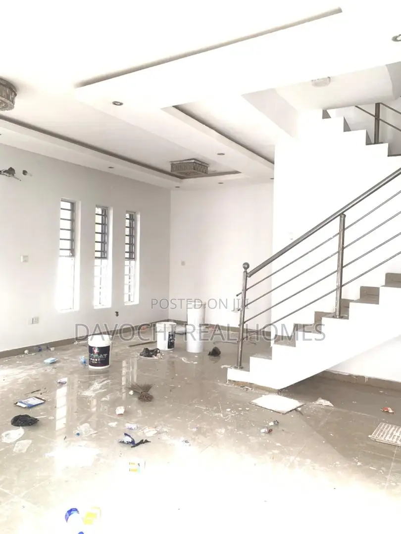 4bdrm Duplex in 2Nd Toll Gate, Lekki Phase 1 for rent