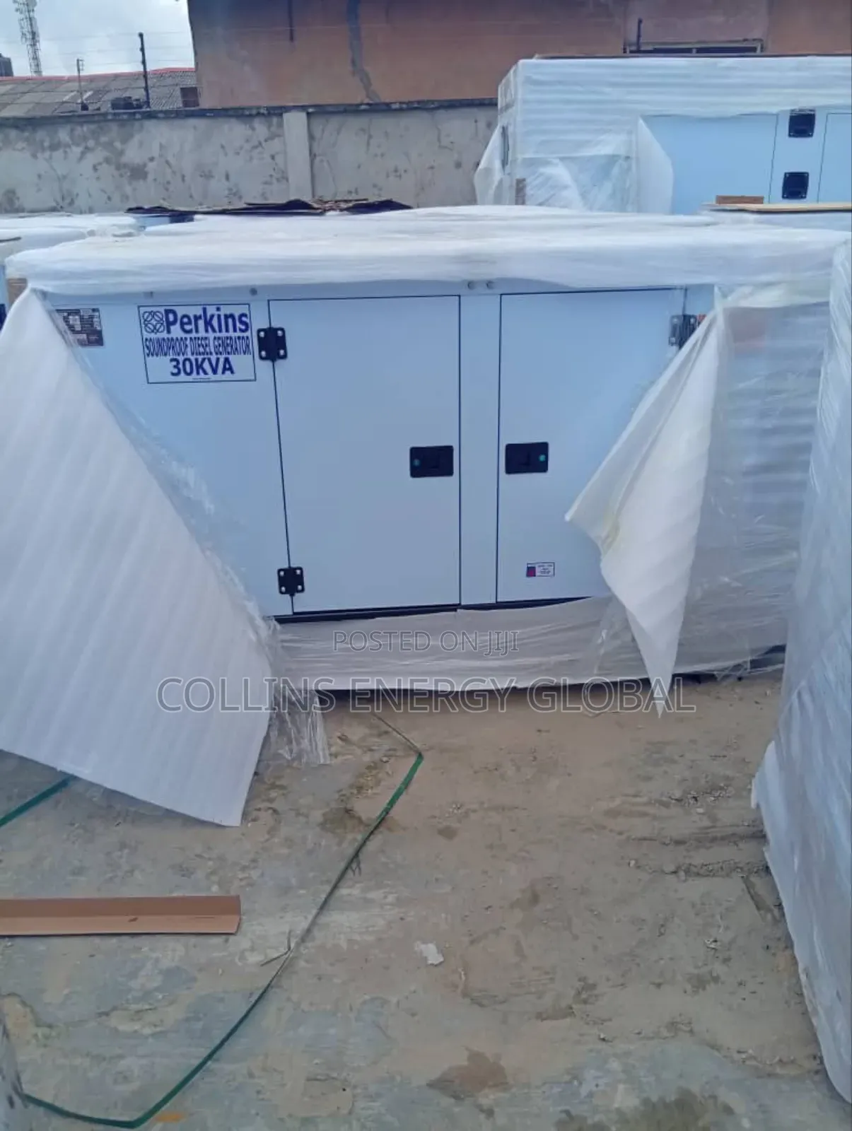 30kva Uk Perkins Soundproof Copper Coil Generator