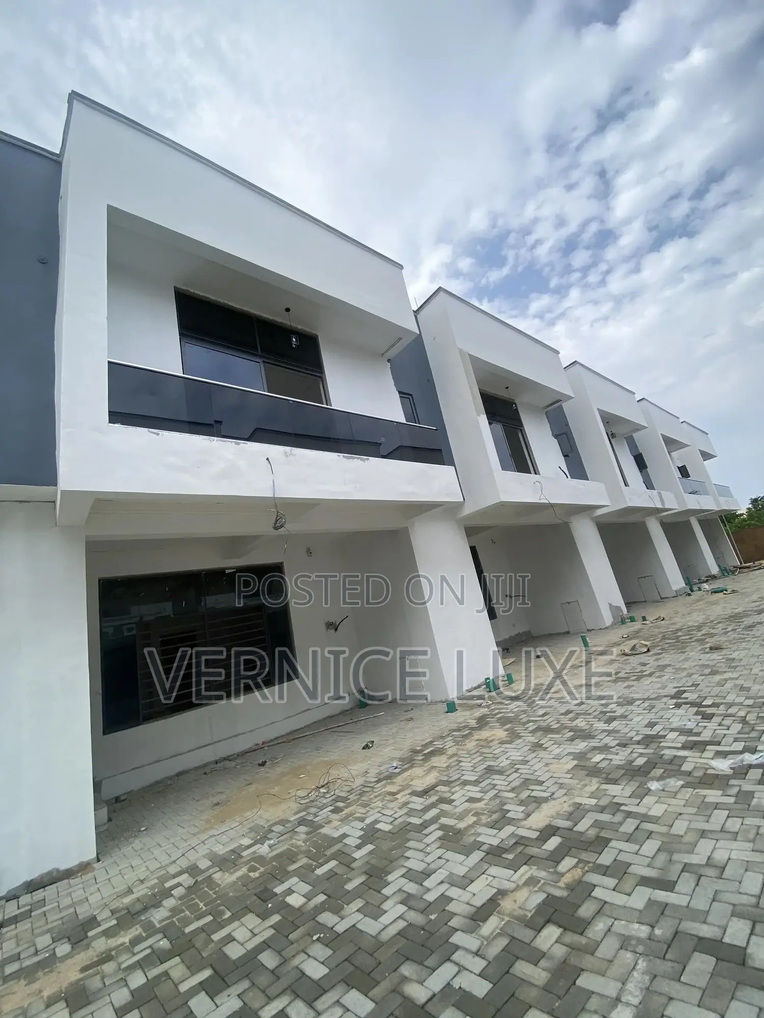 4bdrm Terrace in Spring Valley Estate, Ajah for Sale
