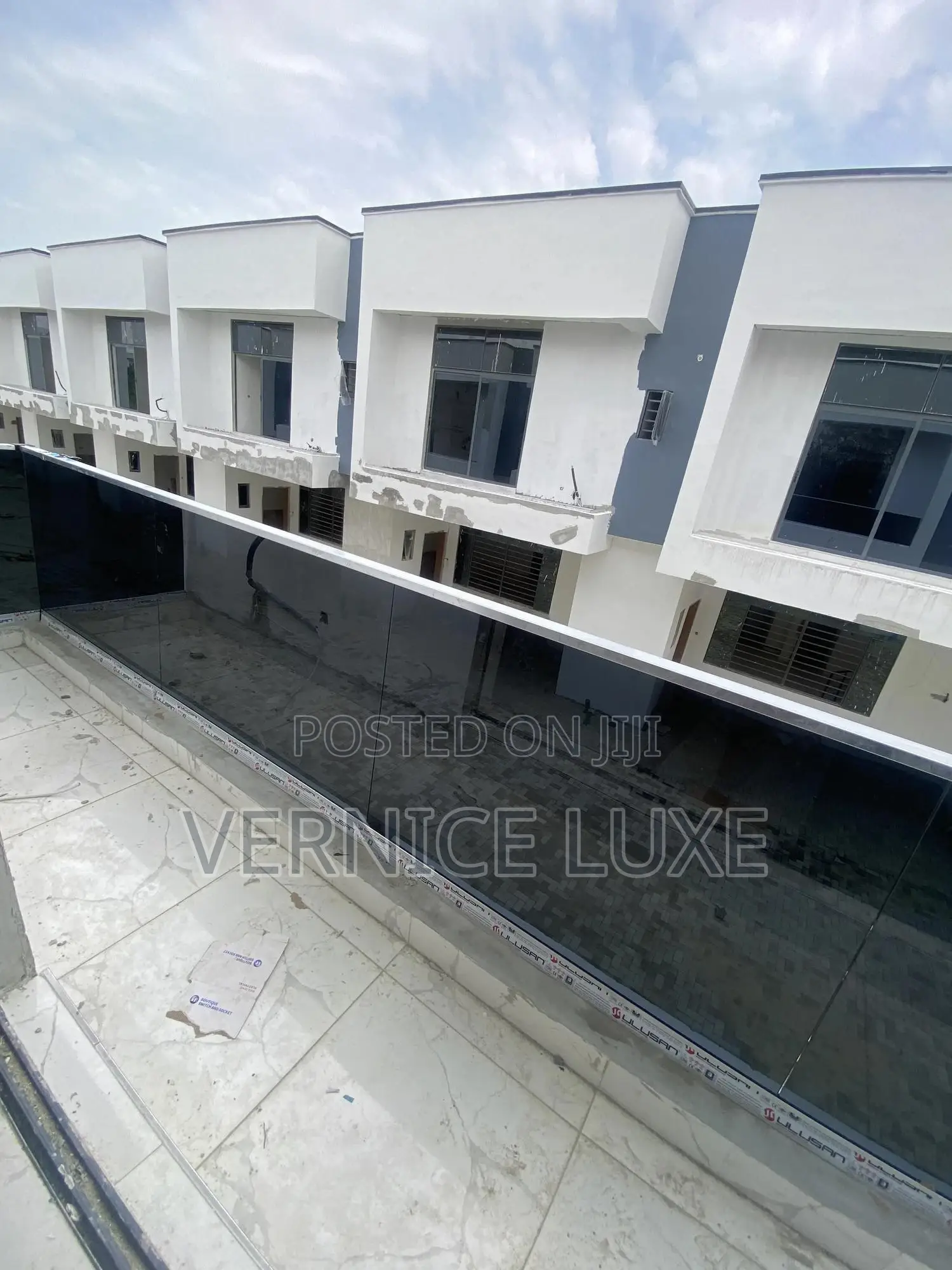 4bdrm Terrace in Spring Valley Estate, Ajah for Sale