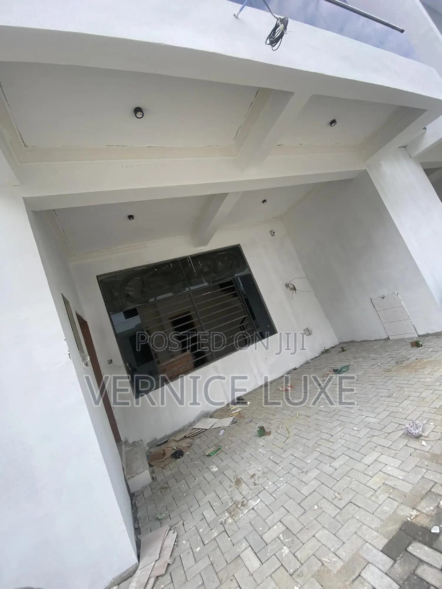 4bdrm Terrace in Spring Valley Estate, Ajah for Sale