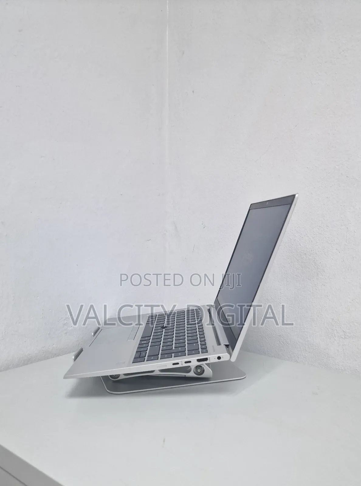 Laptop HP EliteBook 845 G7 16GB AMD Ryzen 5 SSD 256GB