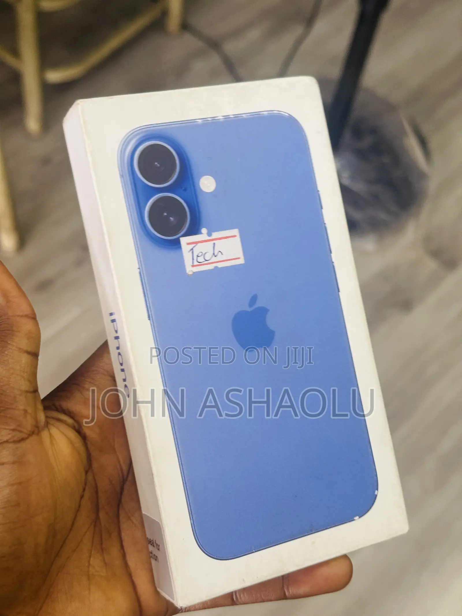 New Apple iPhone 16 128 GB Blue