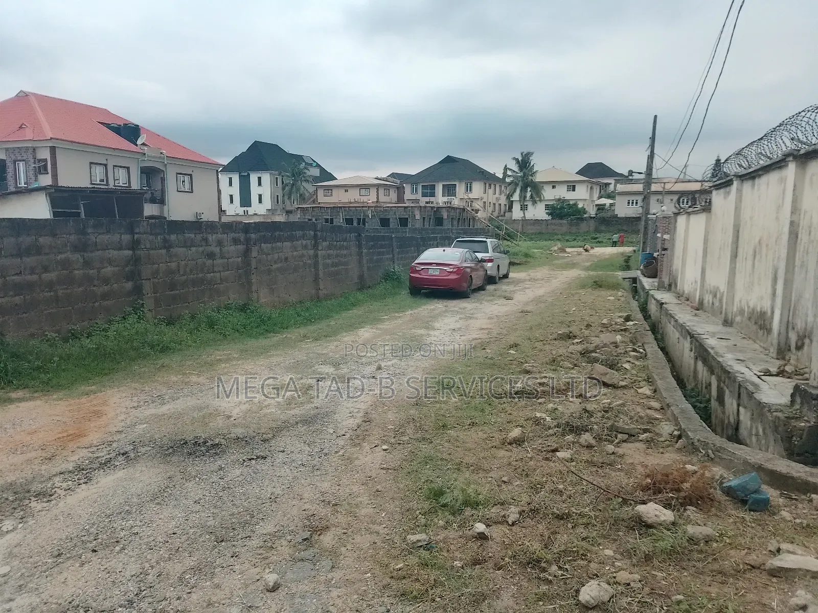 Land for Sale at Arepo Berger