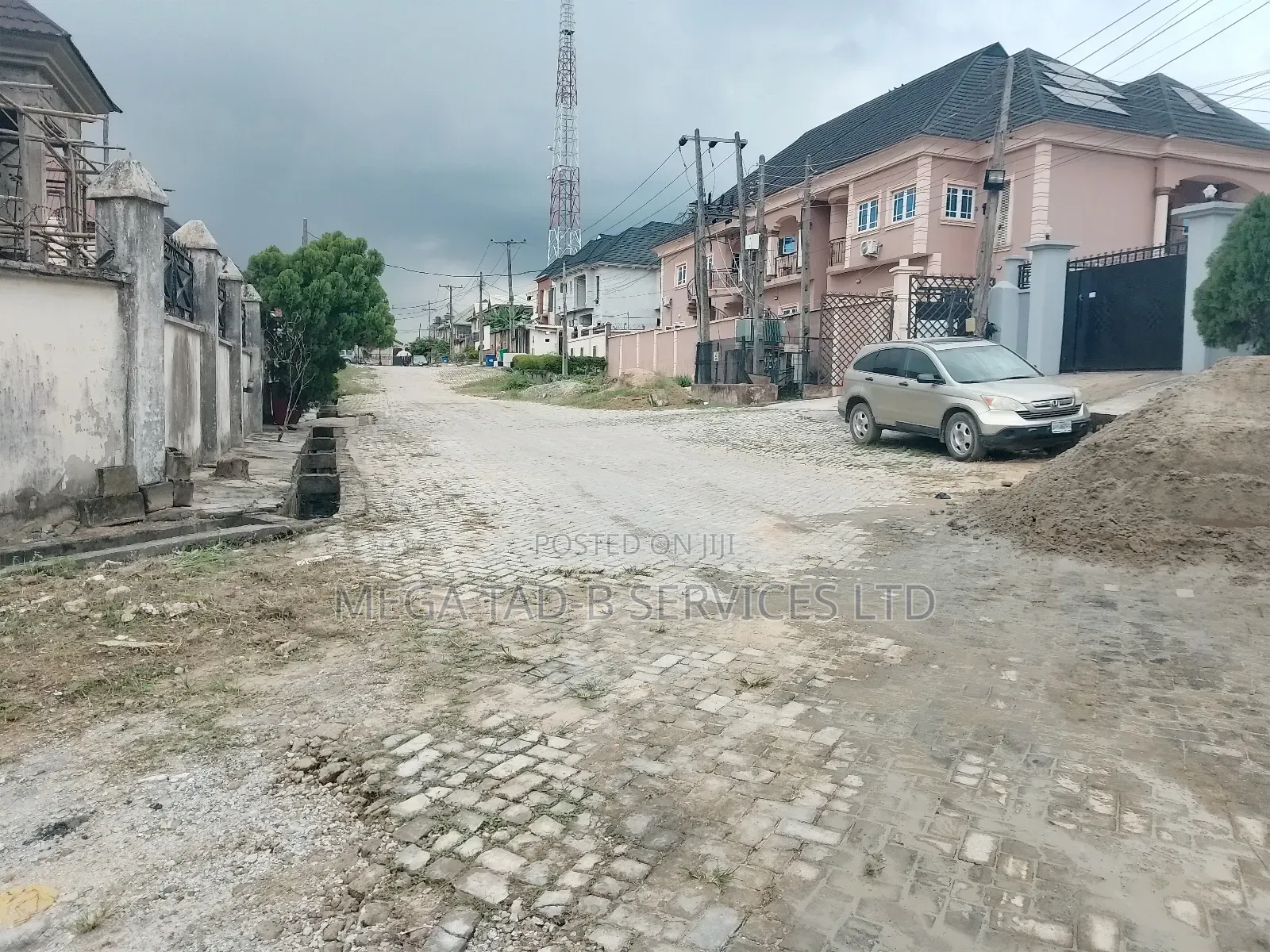 Land for Sale at Arepo Berger