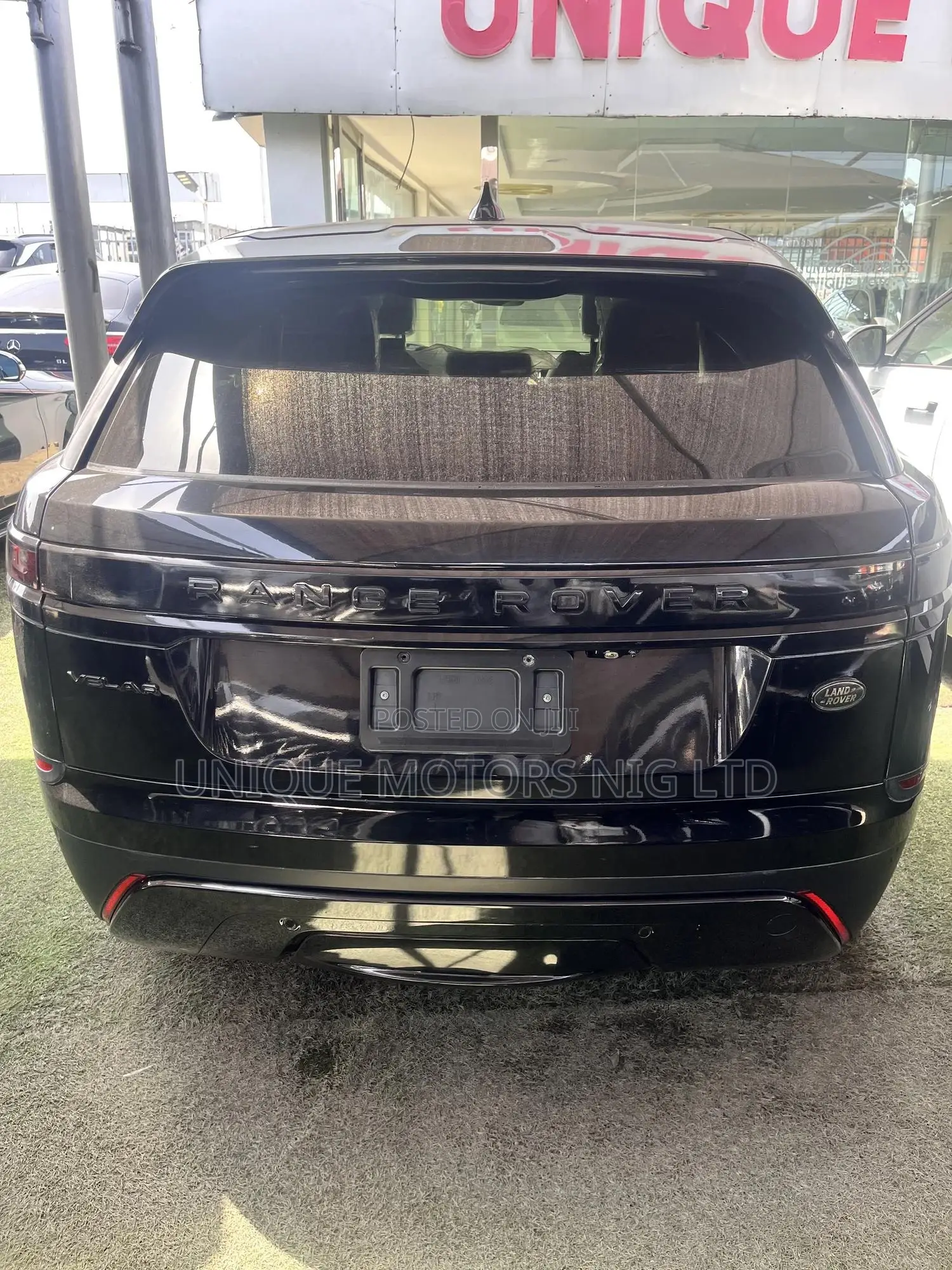 Land Rover Range Rover Velar 2020 Black
